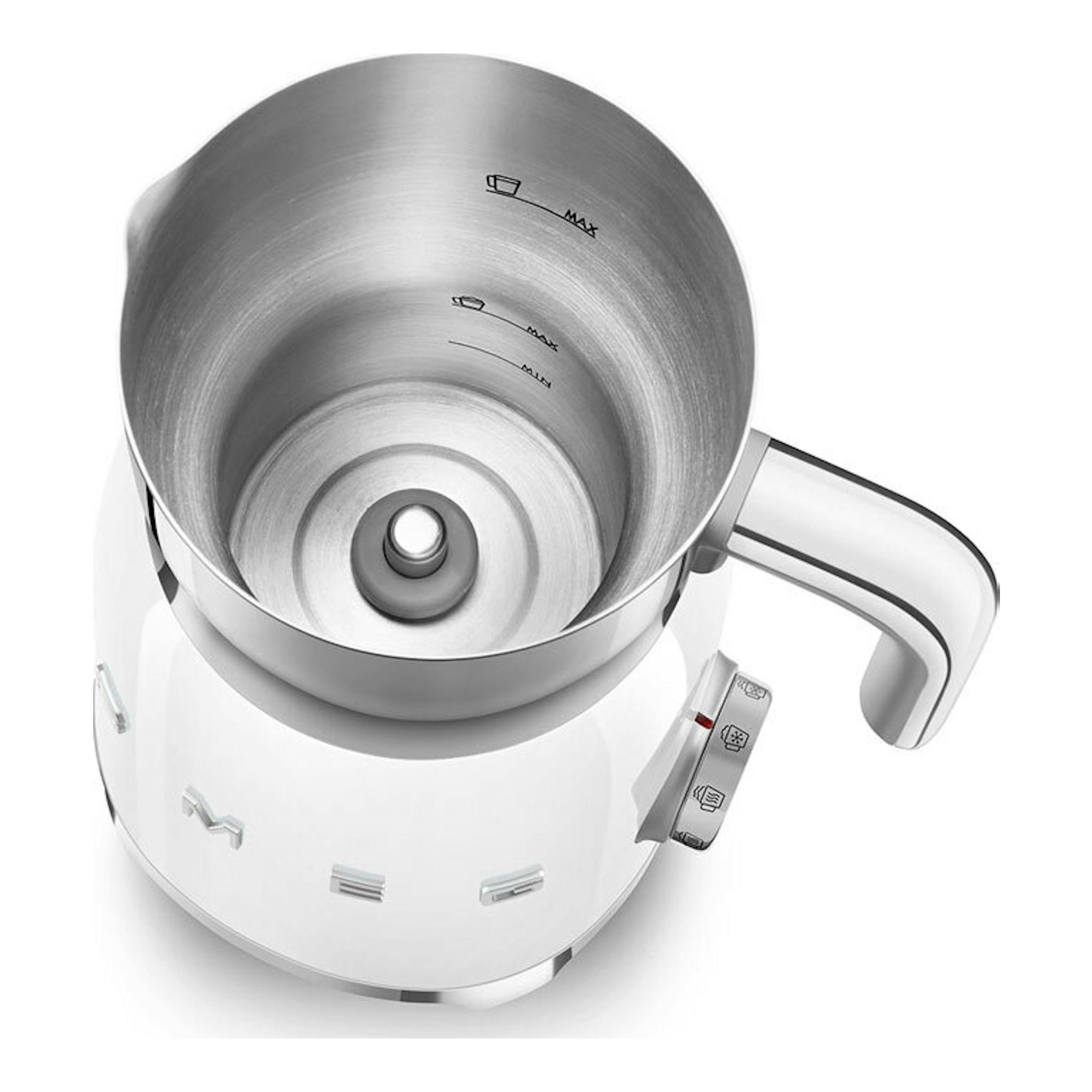 Espumador de leche Smeg MFF11WHEU blanco, visto desde arriba, con vaso interior de acero inoxidable y asa lateral.