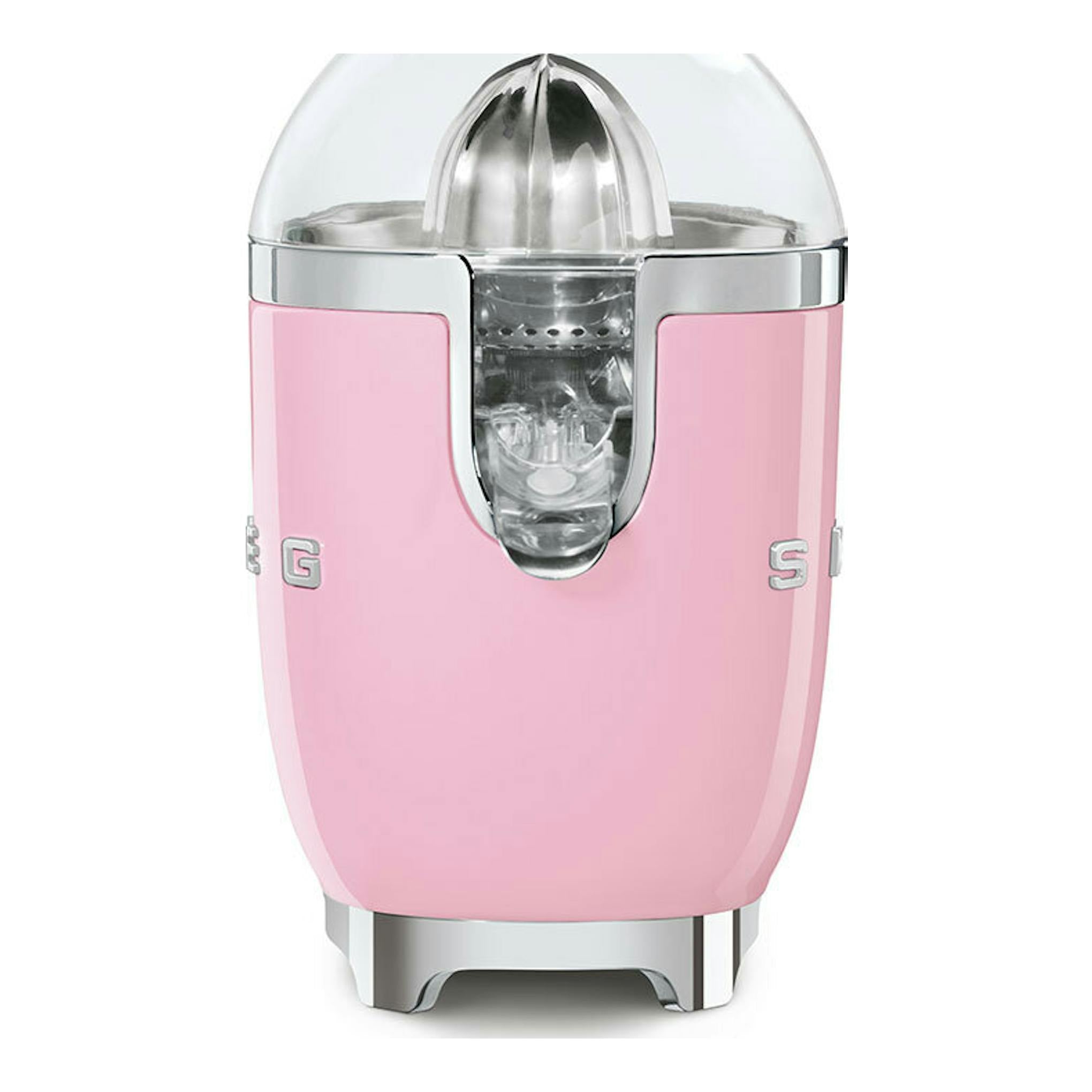Exprimidor Smeg CJF11PKEU rosa, vista frontal, con tapa transparente y detalles plateados.