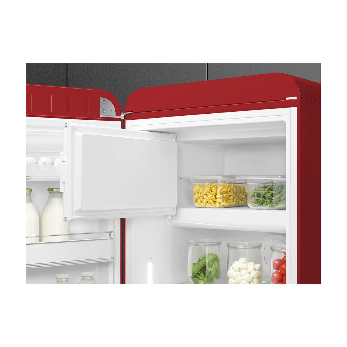Frigorífico de una puerta Smeg FAB28LRD6, rojo, 270 l y clase C