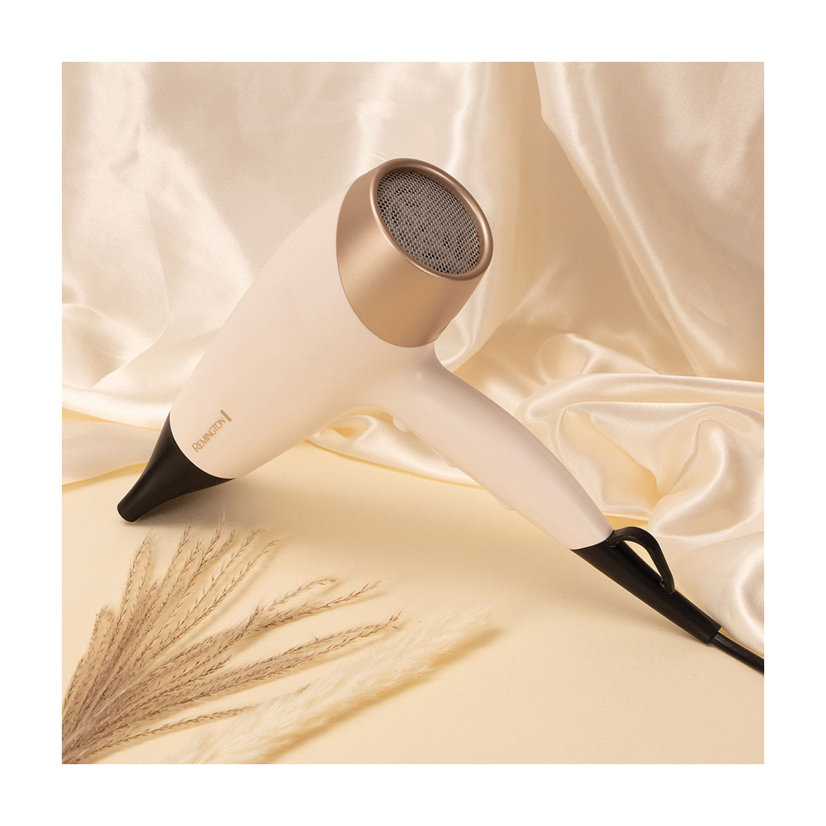 Secador de pelo Remington D4740 Shea Soft iónico, 2200 W con difusor