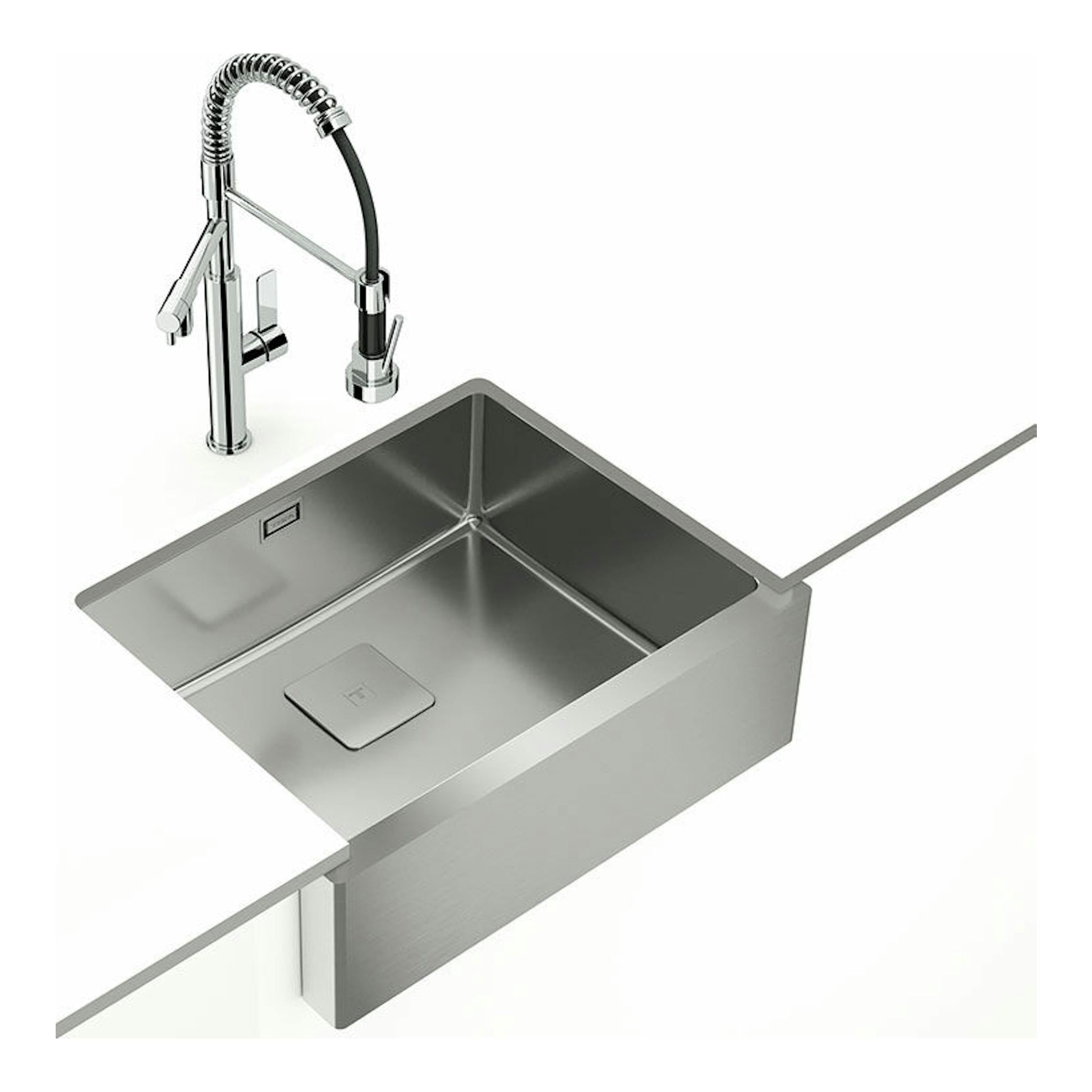 Fregadero Teka American Pro60 M-XP 1C de acero inoxidable, vista superior oblicua, con grifo extraíble cromado.