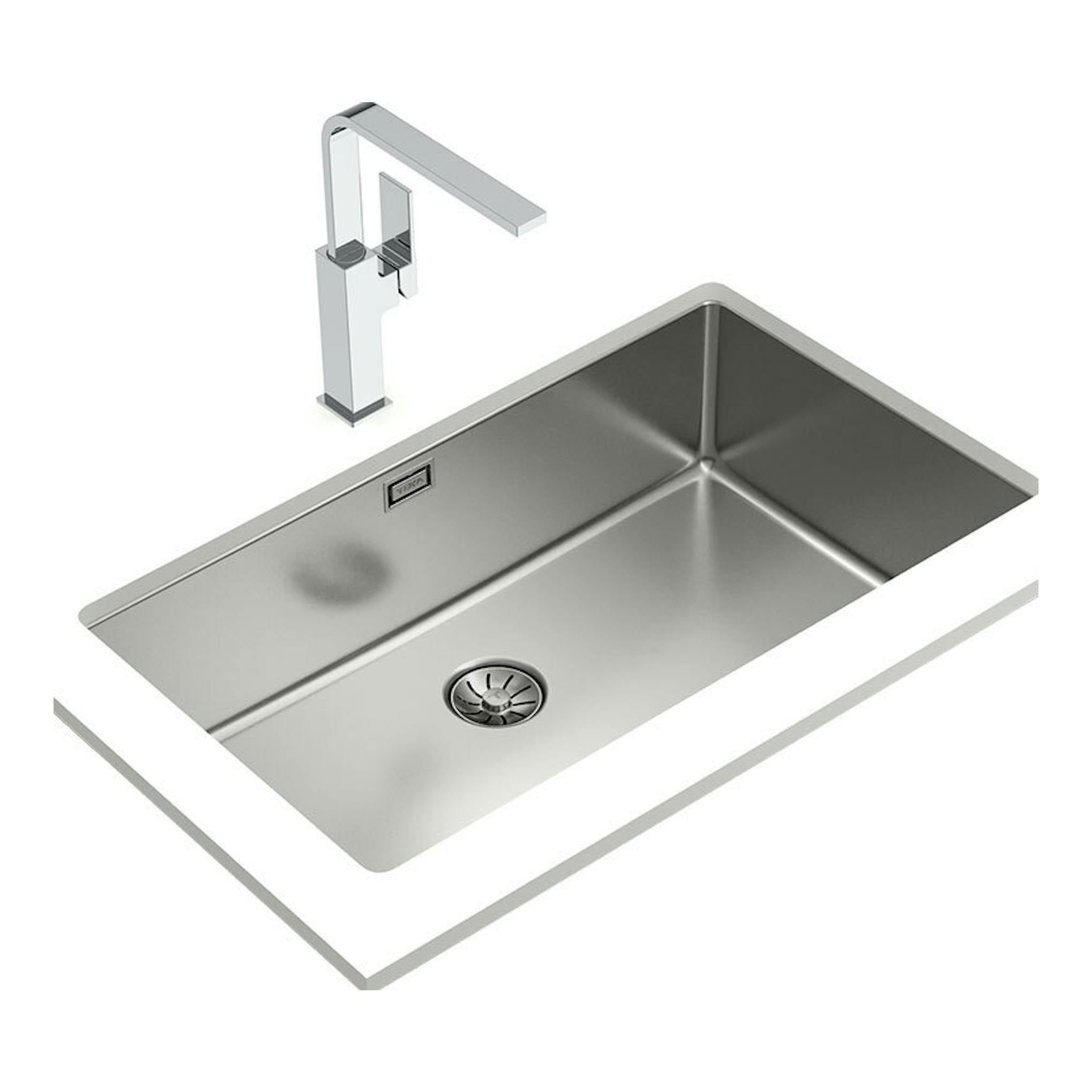 Fregadero Teka BE LINEA RS15 71.40 PureClean Inox, vista en ángulo, cubeta de acero inoxidable con grifo cromado.