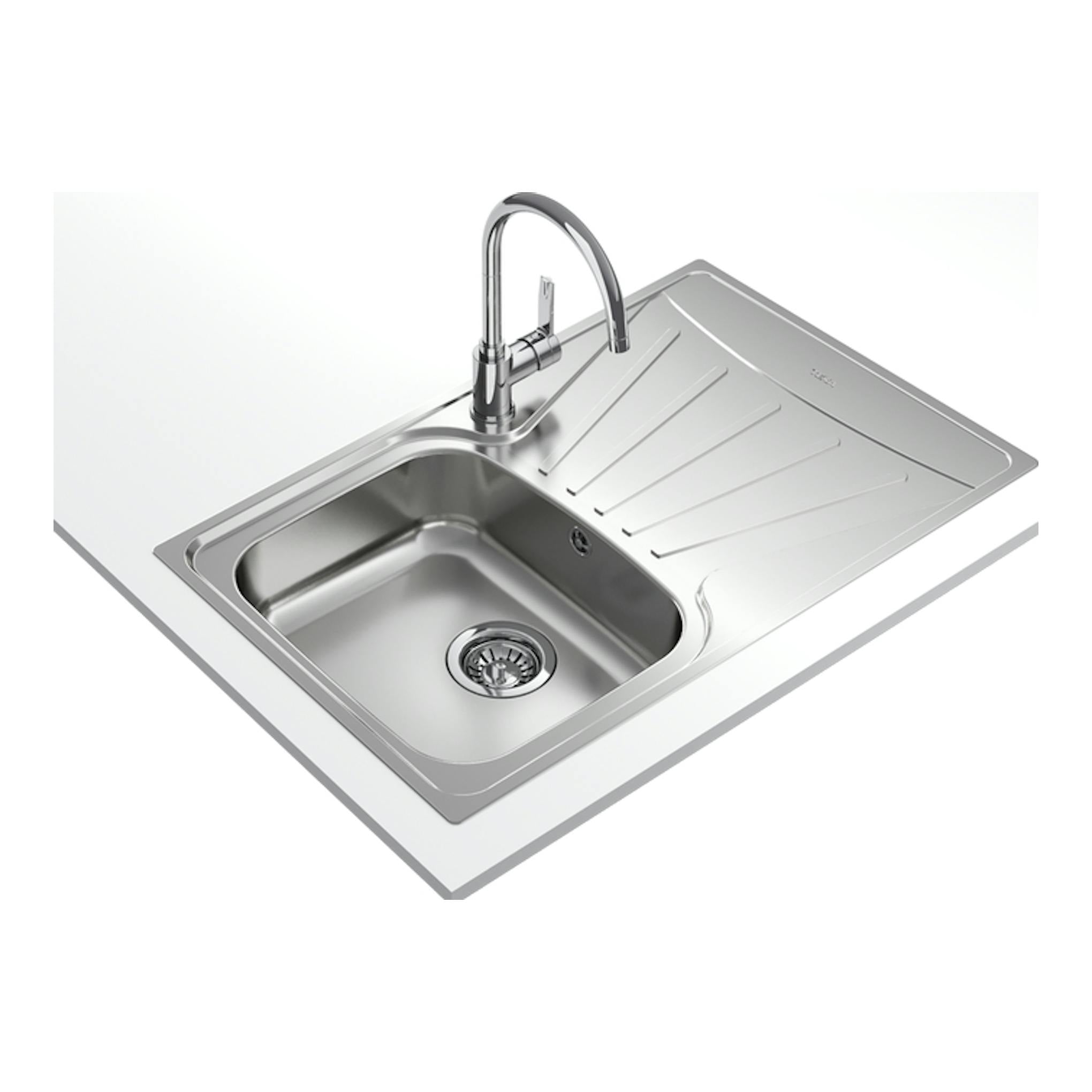 Fregadero Teka StarBright 45 E-XP de acero inoxidable, vista en ángulo, con 1 cubeta, escurridor y grifo.