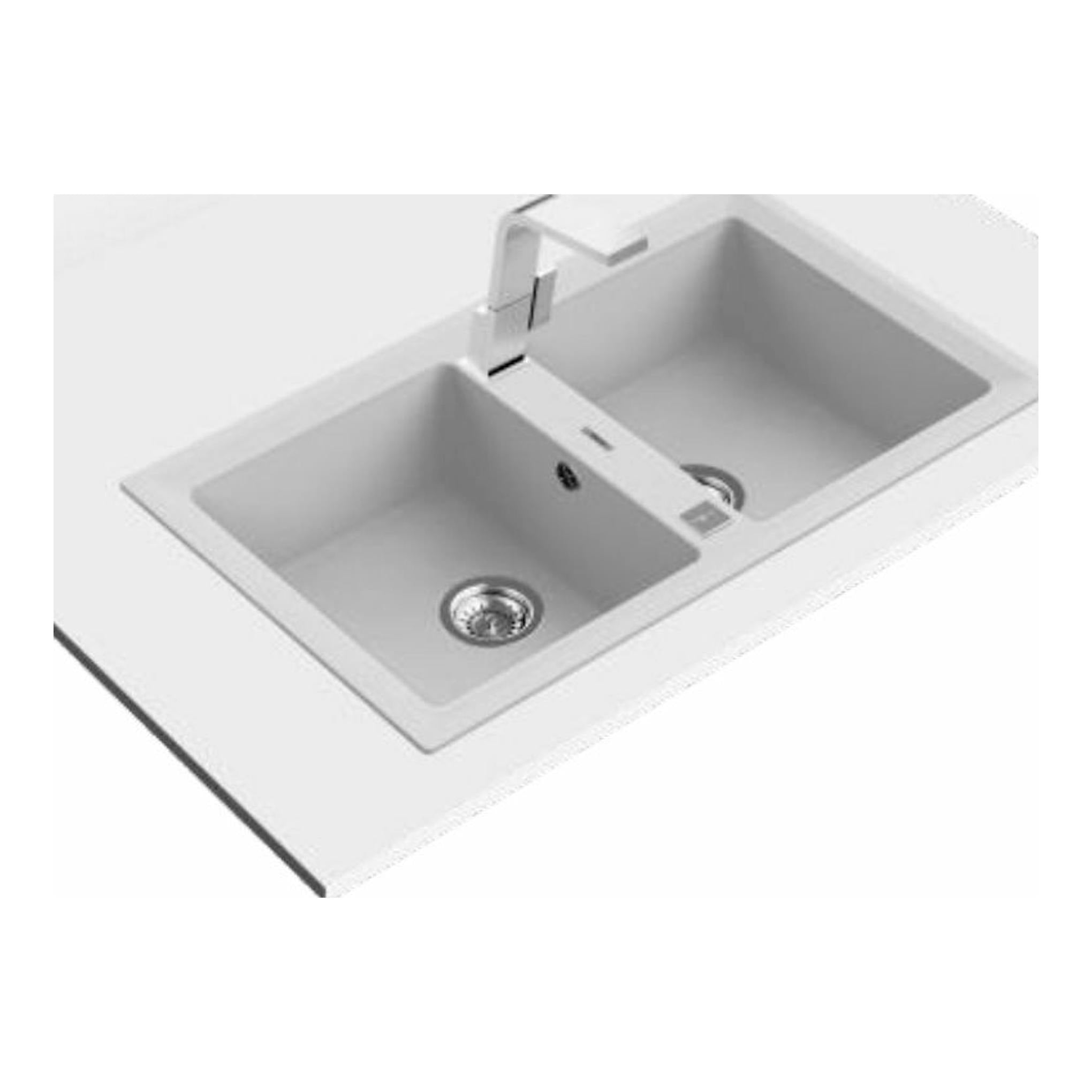 Fregadero Teka STONE 90 B-TG 2C blanco, vista superior inclinada, con dos senos y grifo.
