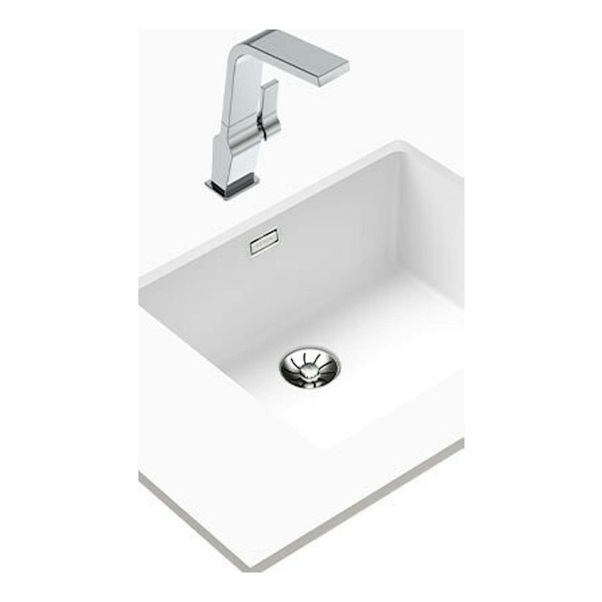 Fregadero Teka Tegranite RADEA R10 50.40 M-TG blanco, vista en ángulo superior con grifo cromado.