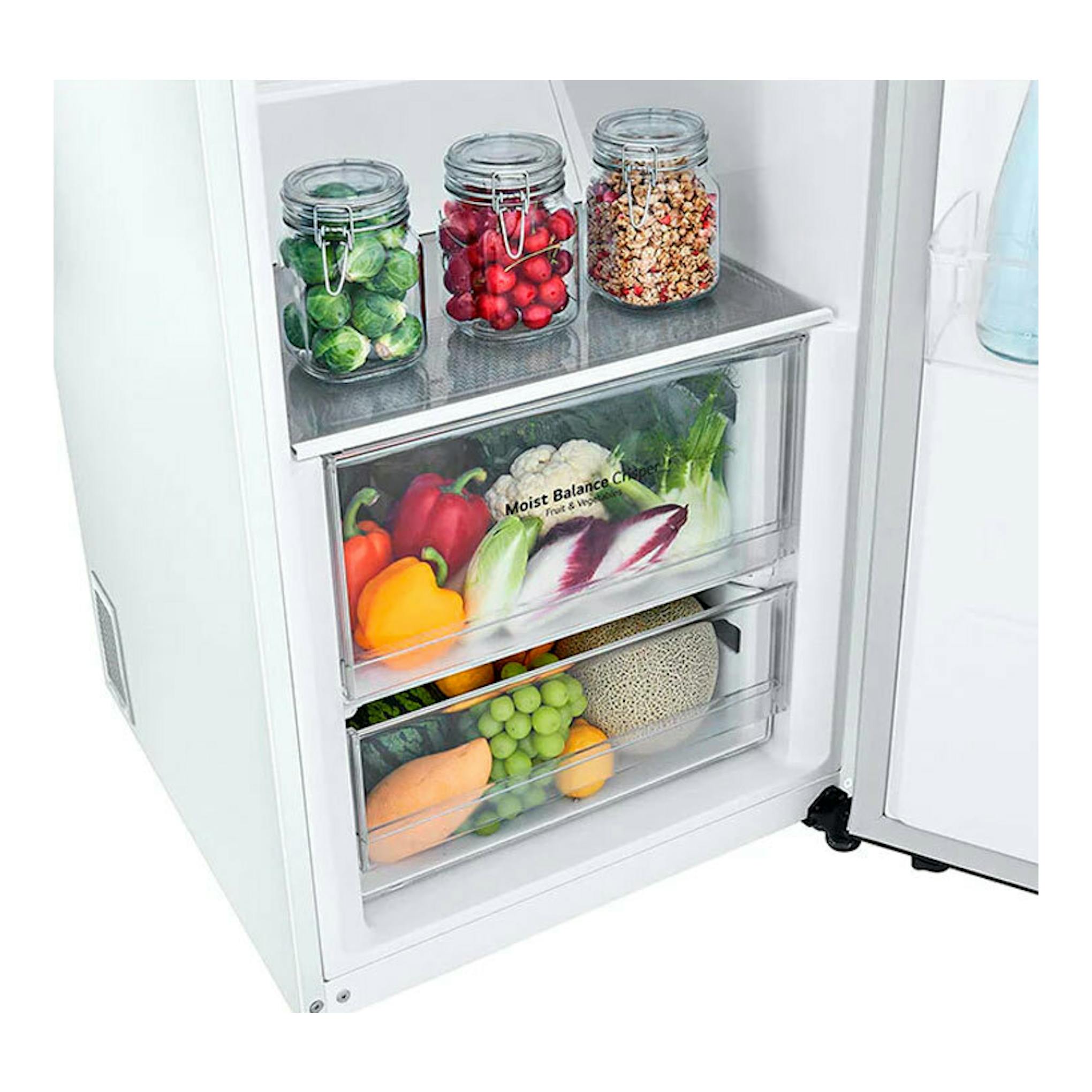 Interior de frigorífico LG GLT51SWGSZ blanco, con estantes y cajones transparentes, puerta abierta.