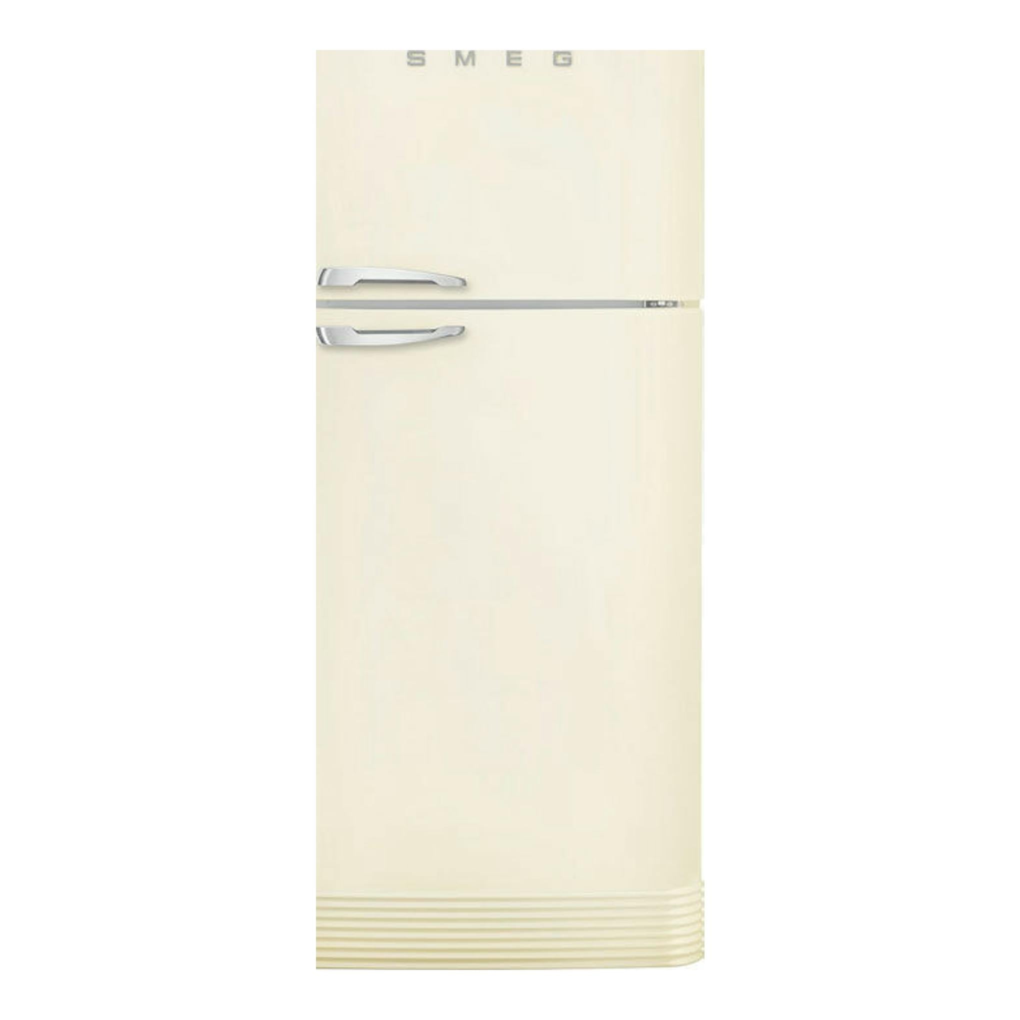 Frigorífico Smeg FAB50RCR5 crema, vista frontal, dos puertas y tiradores cromados.