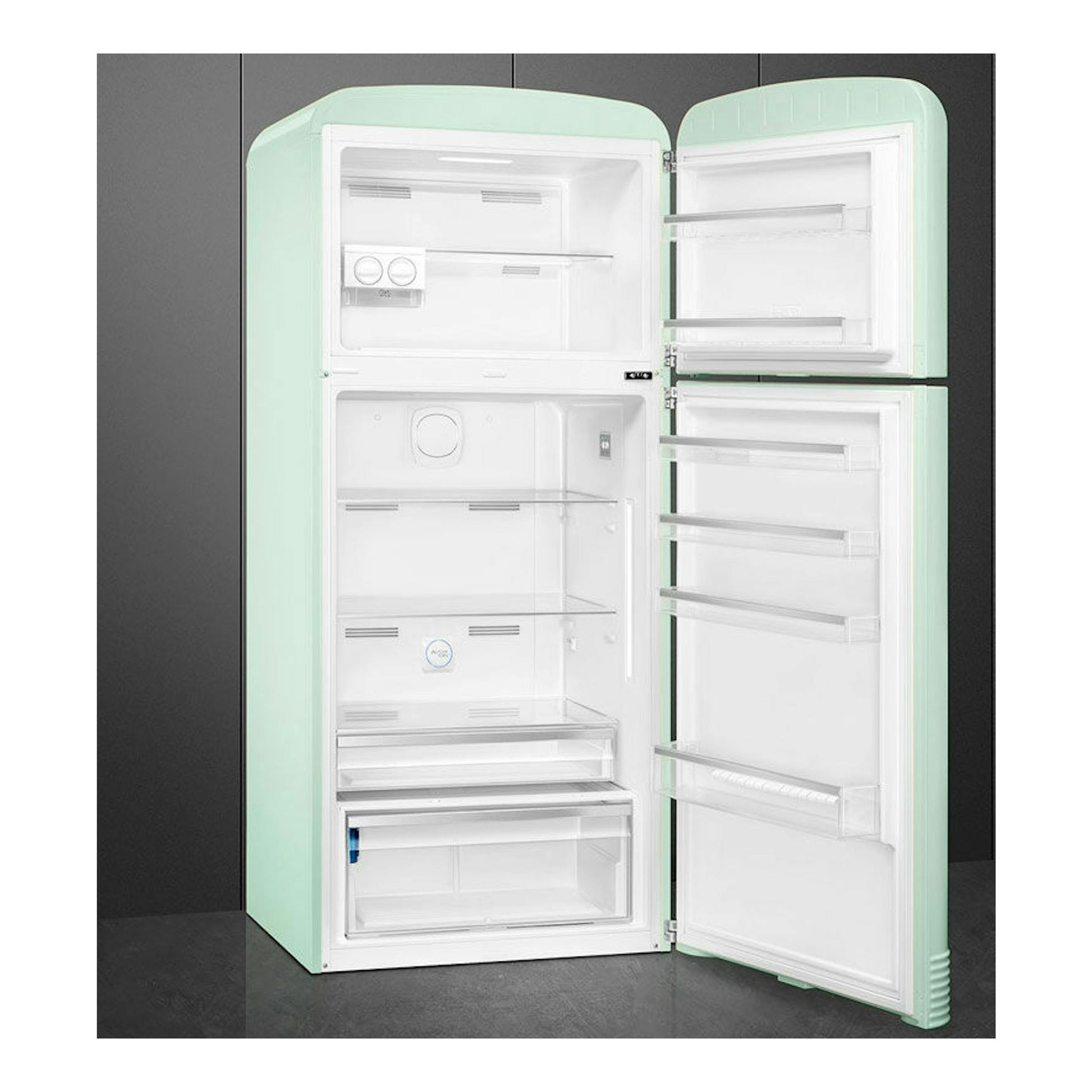 Frigorífico Smeg FAB50RPG5 verde agua, de dos puertas, abierto en vista frontal, con interior blanco.