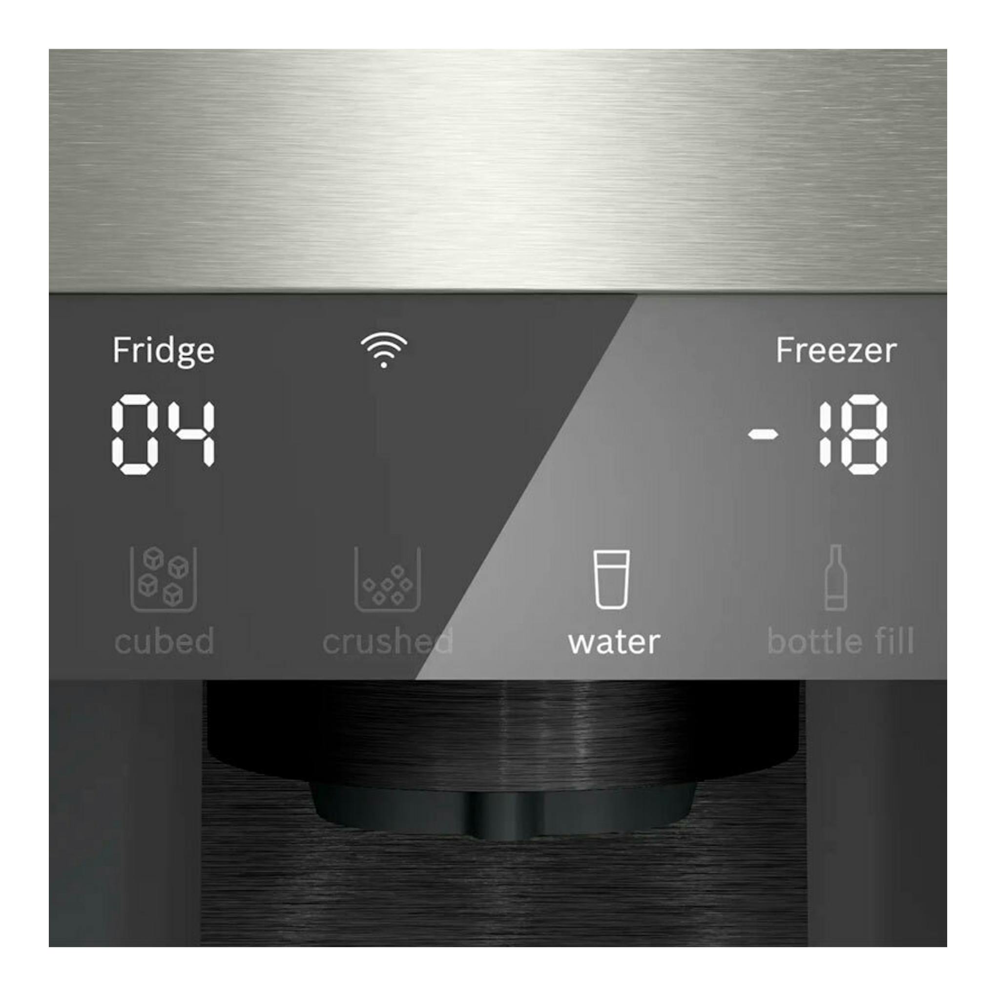 Balay 3KME598XI Inox: primer plano del panel frontal de frigorífico americano, con 04°C, -18°C y modo agua.