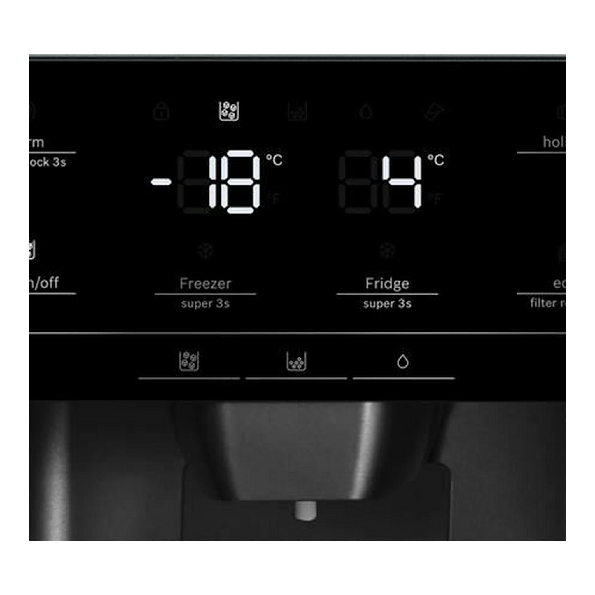 Vista frontal del panel táctil negro de frigorífico americano Bosch KAD93AIEP, con -18 °C y 4 °C.