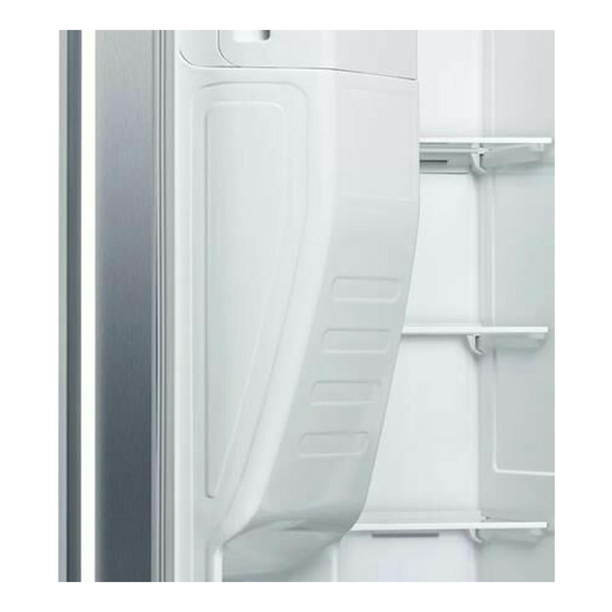 Frigorífico americano Bosch KAD93AIEP inox, vista parcial del interior blanco con estantes de la puerta abierta.