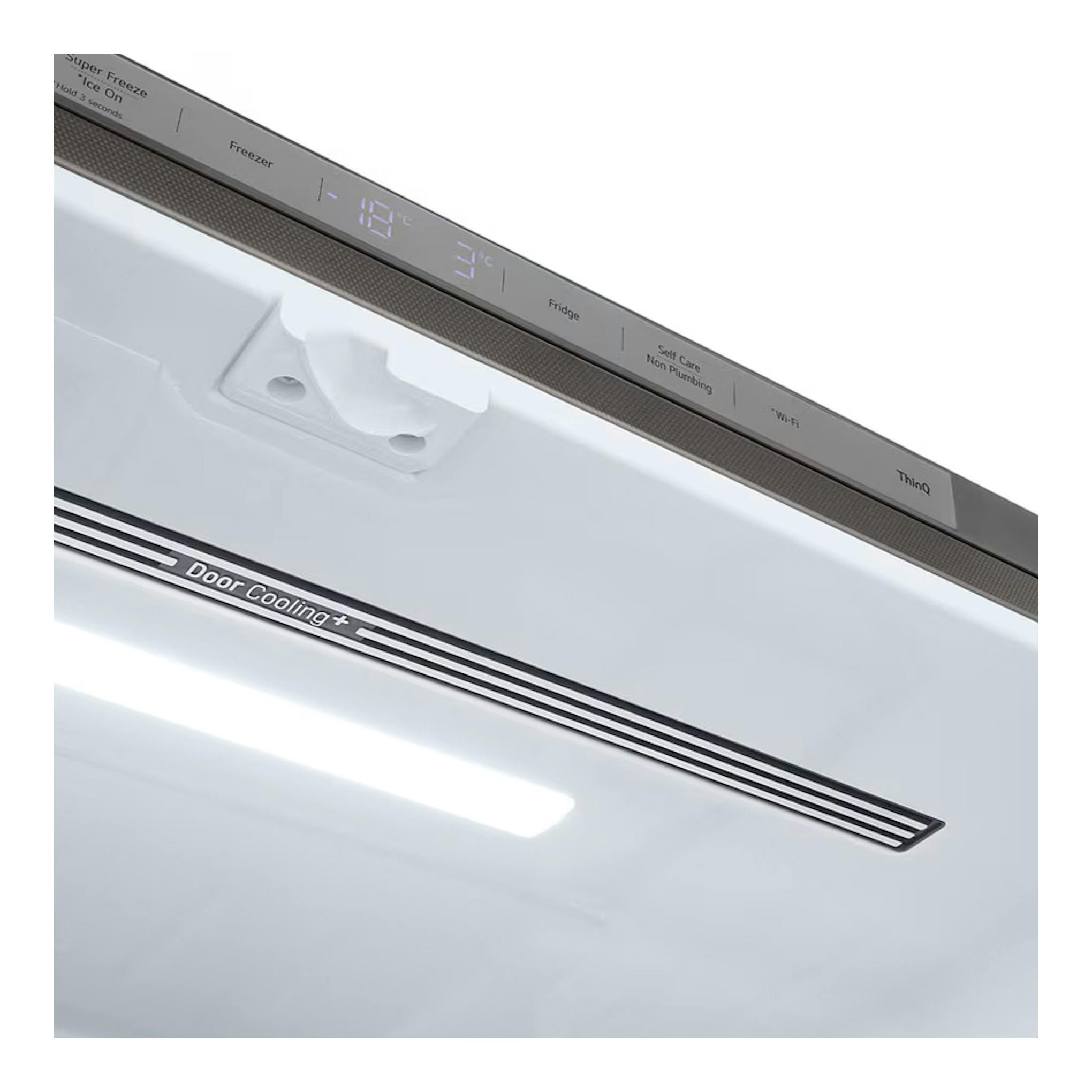 Frigorífico americano LG GMF961PY3E inox, vista parcial superior con panel digital y tira Door Cooling+.
