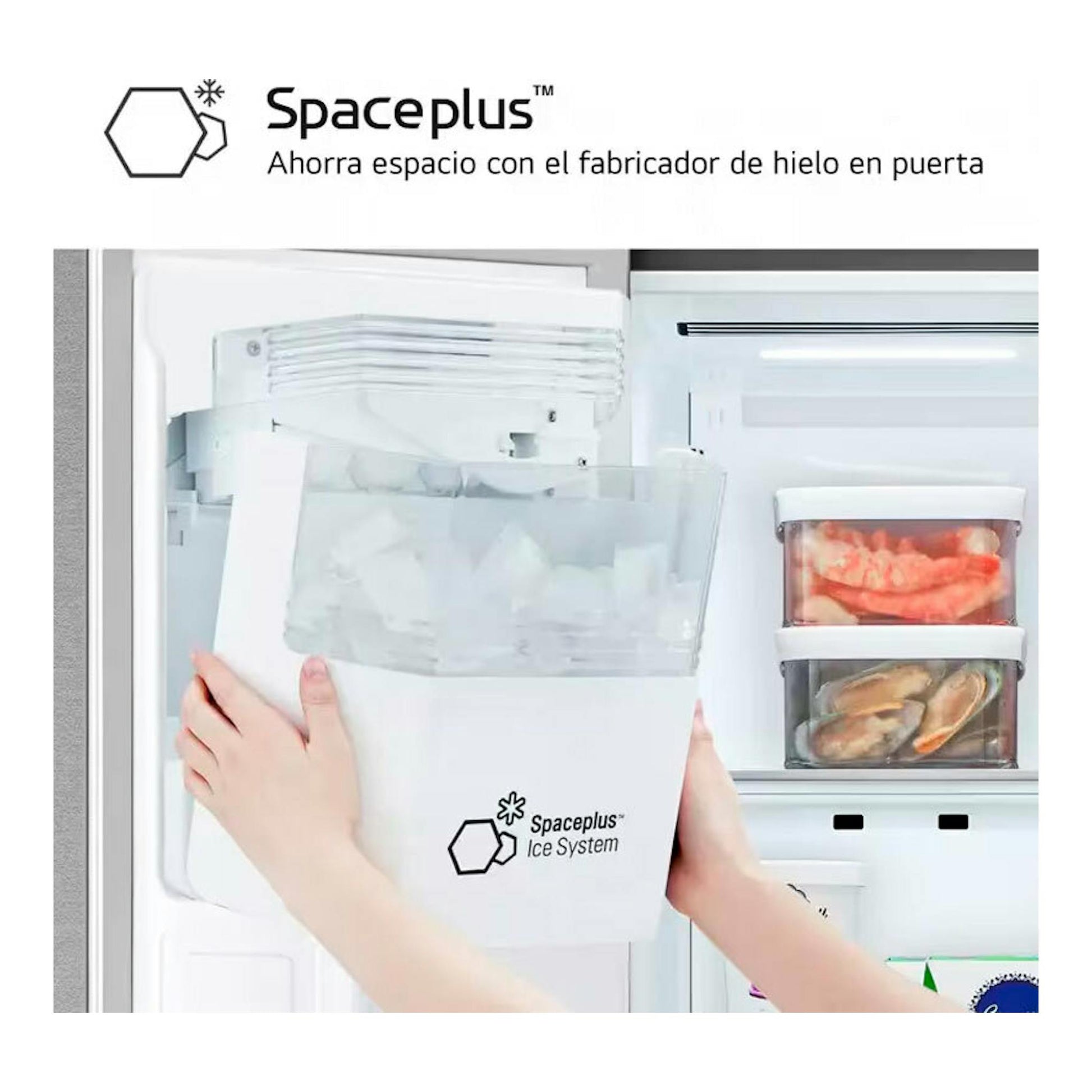 Frigorífico americano LG GSXE80PYBD inox, vista frontal, con sistema Spaceplus de hielo en puerta e interior blanco.