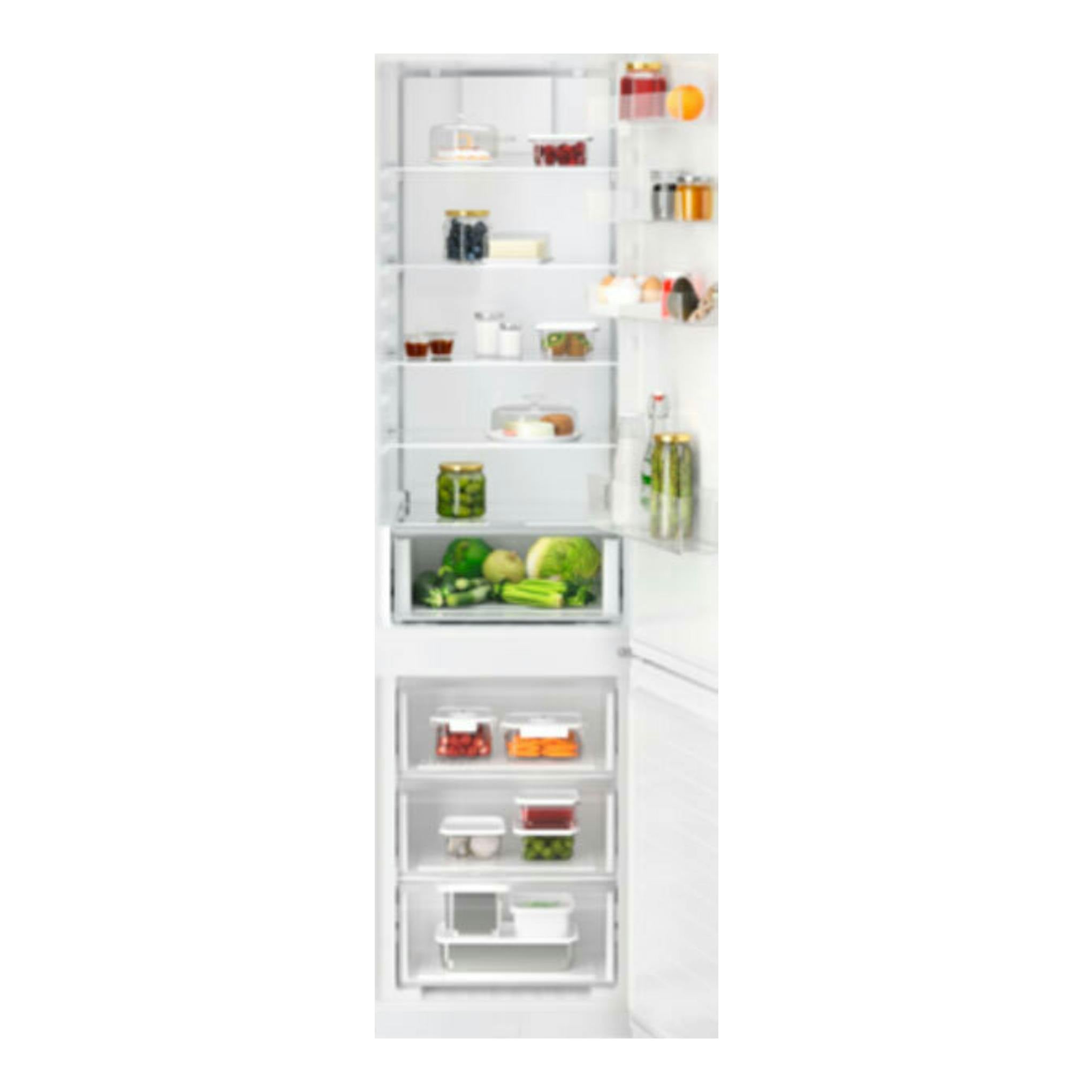 Frigorífico combi AEG ORC6N361DW blanco, vista frontal con puertas abiertas y estantes interiores.