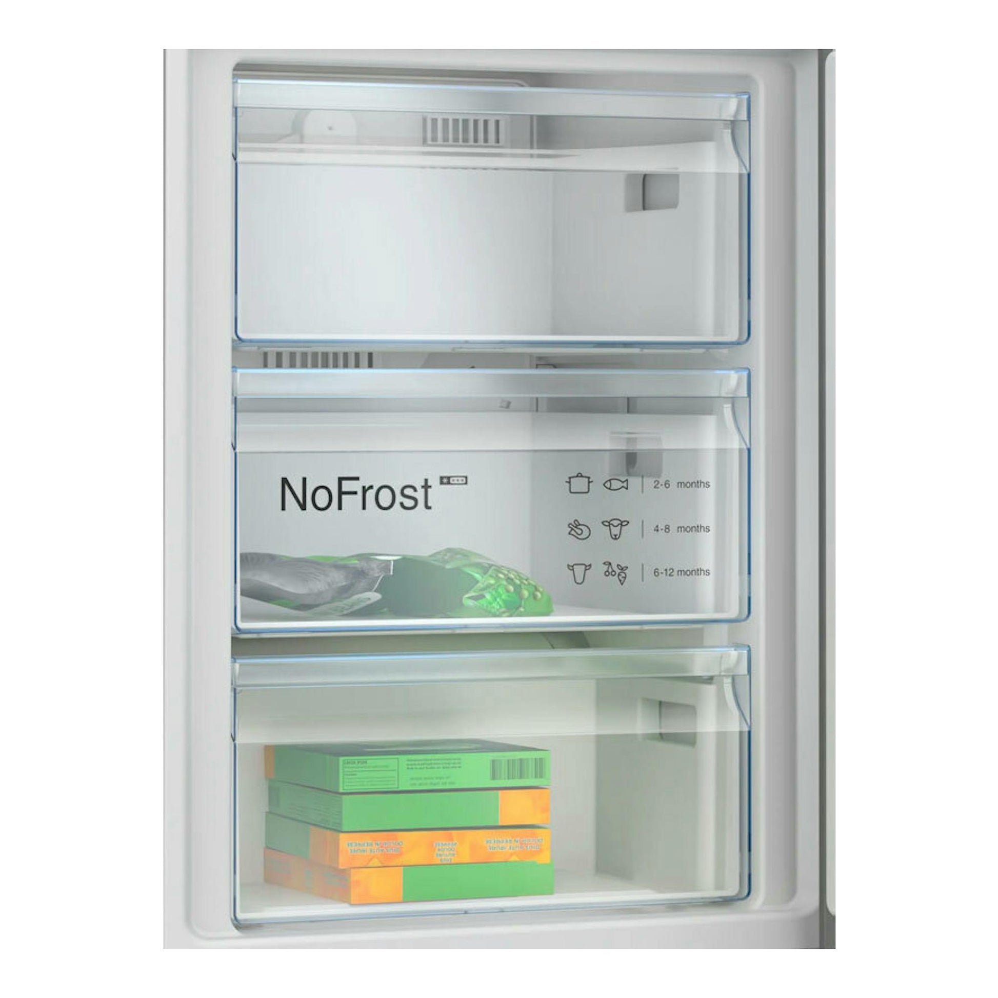 Interior del congelador NoFrost de un frigorífico Balay 3KFA865XI, con tres cajones transparentes abiertos.