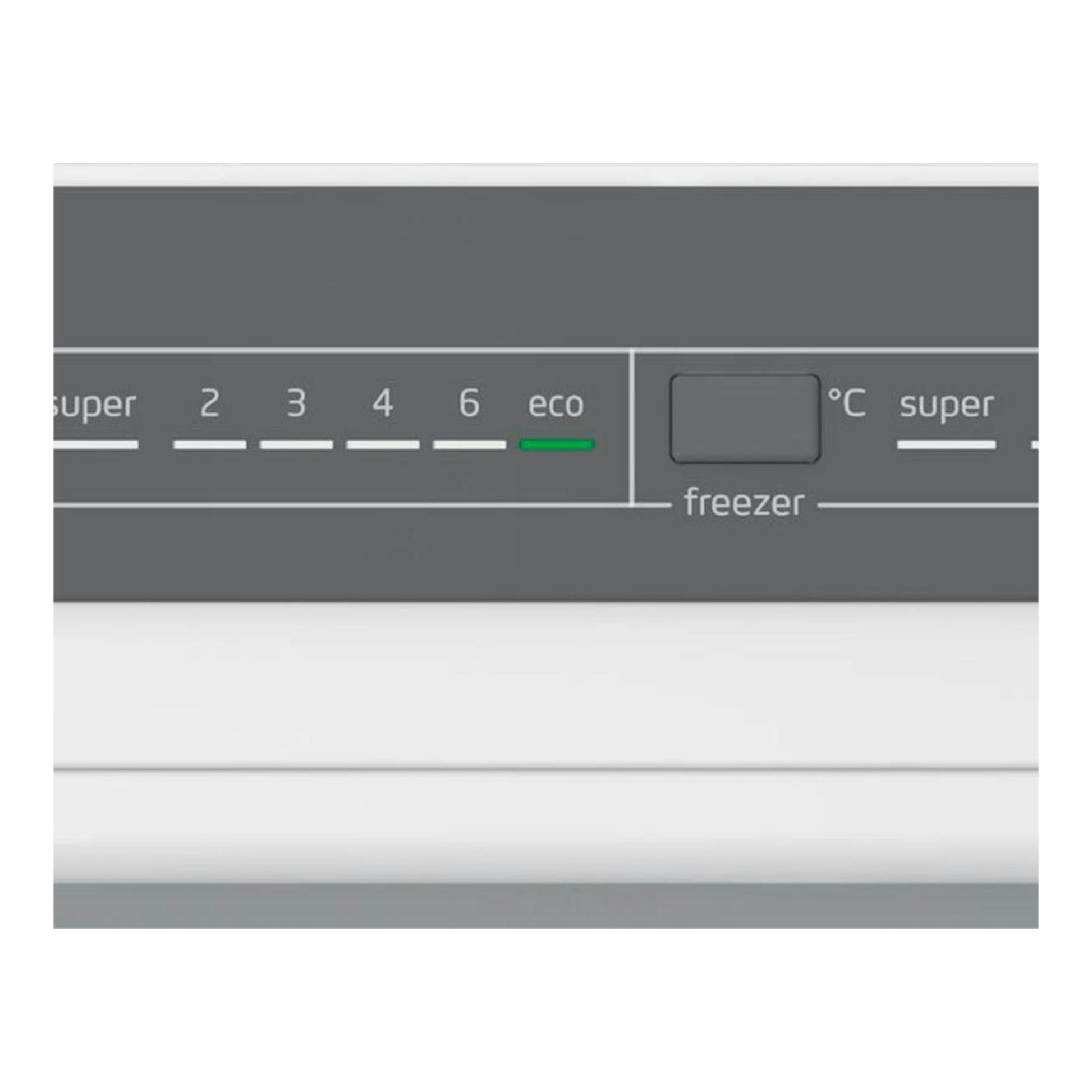 Panel de control de un frigorífico Balay 3KFE753XI inox, con indicadores de temperatura y modo eco.