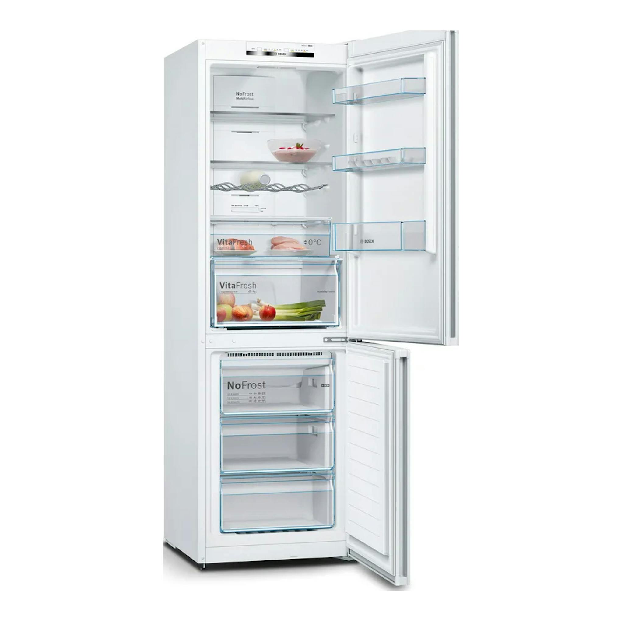 Frigorífico combi Bosch KGN362WED blanco, vista frontal con puertas abiertas y estantes visibles.