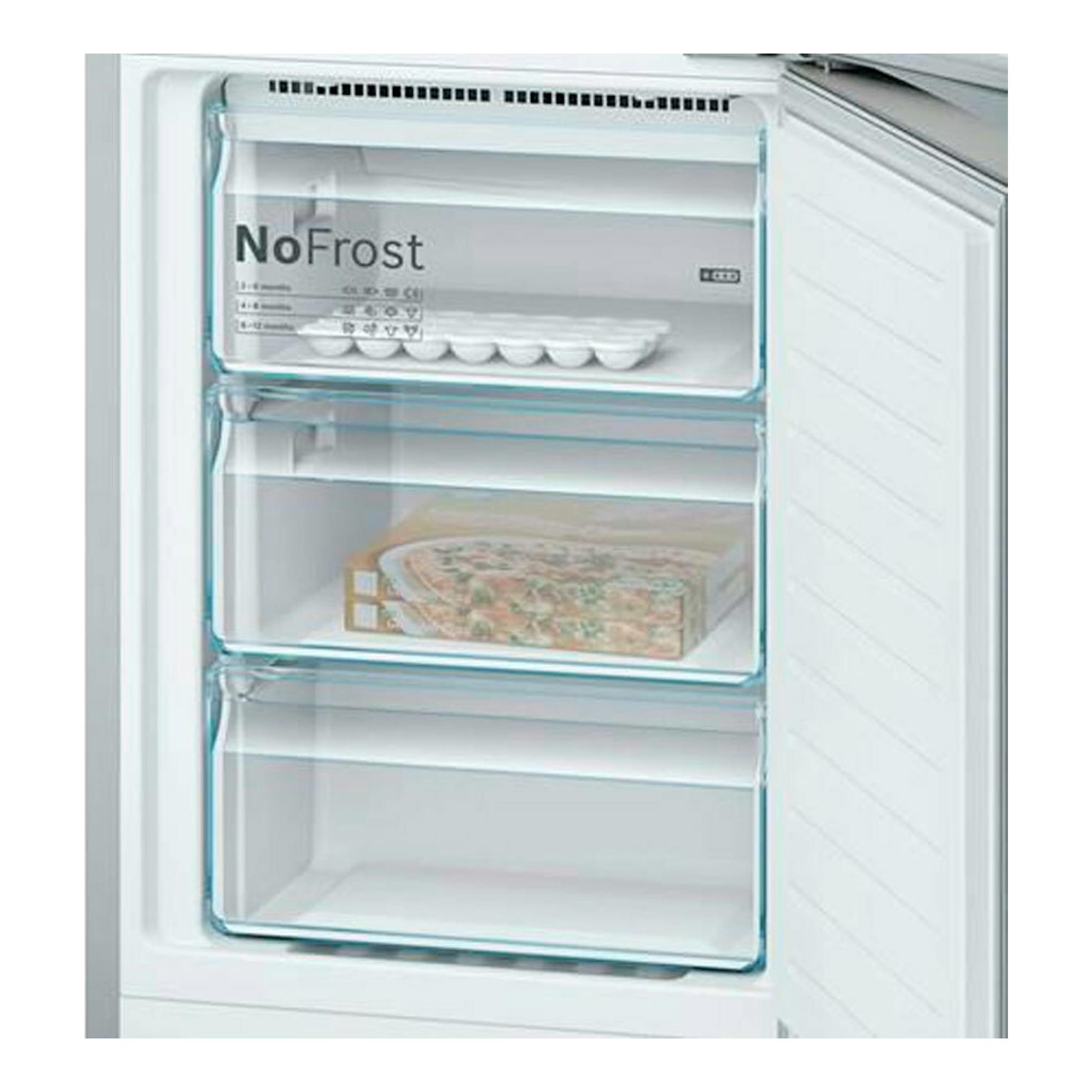 Frigorífico combi Bosch KGN36XIDP blanco, interior abierto con cajones transparentes NoFrost.