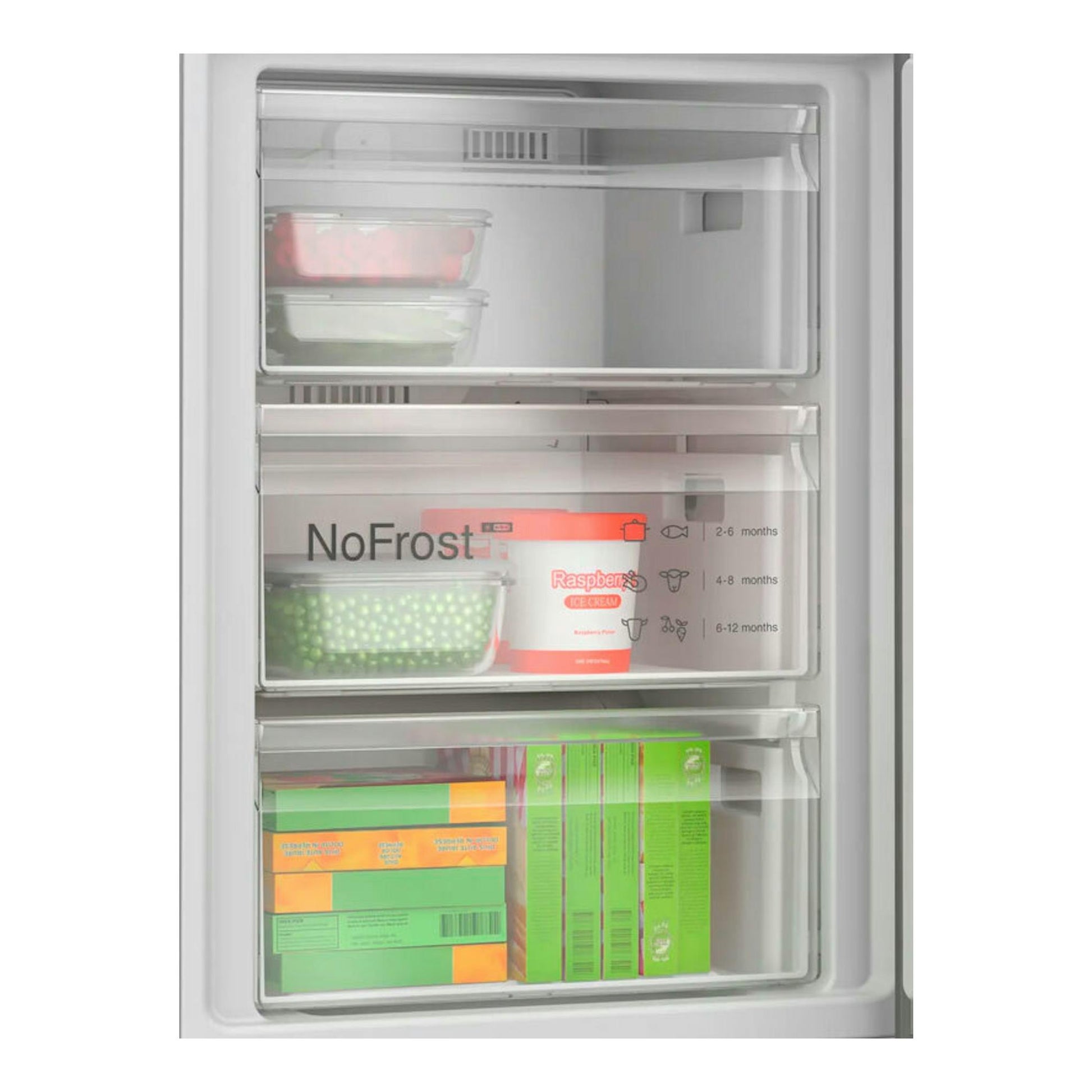 Vista frontal del congelador de un frigorífico combi Bosch KGN392LAG Inox, con cajones transparentes y alimentos.