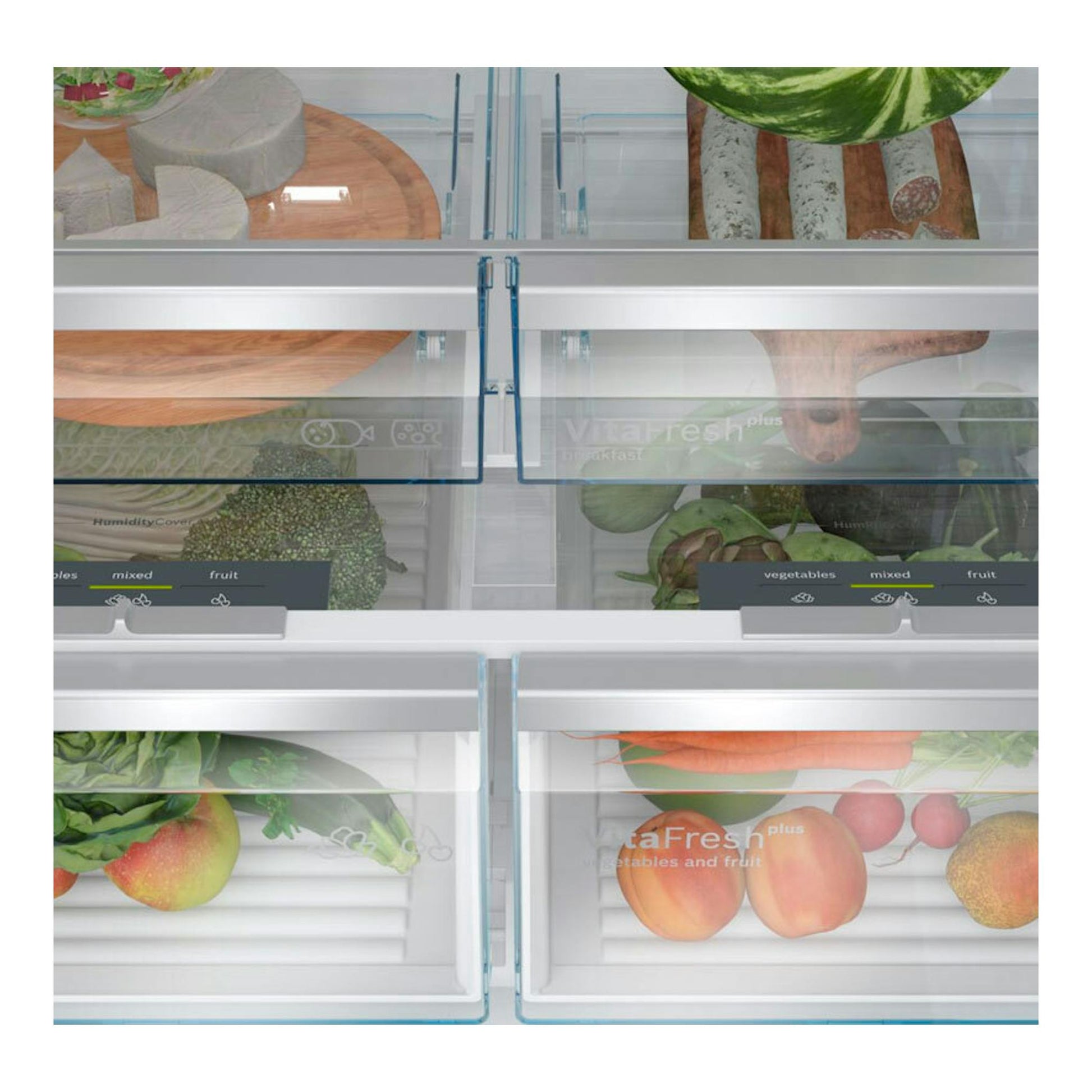 Interior frontal de frigorífico combi Bosch KGP86AXB0N, cajones transparentes con frutas y verduras.