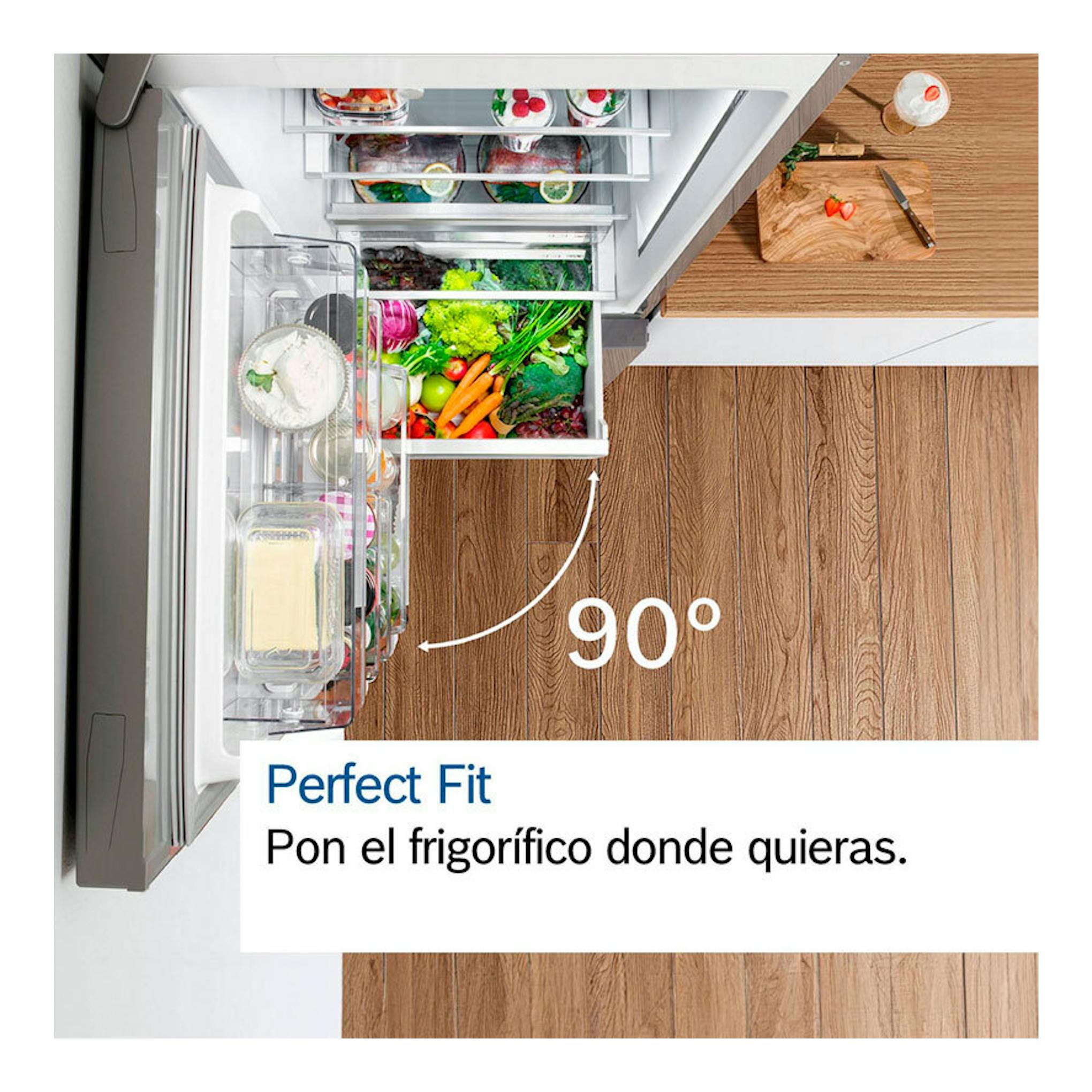 Frigorífico combi Bosch KGP86AXB0N en acero negro, vista superior con la puerta abierta a 90° e interior visible.