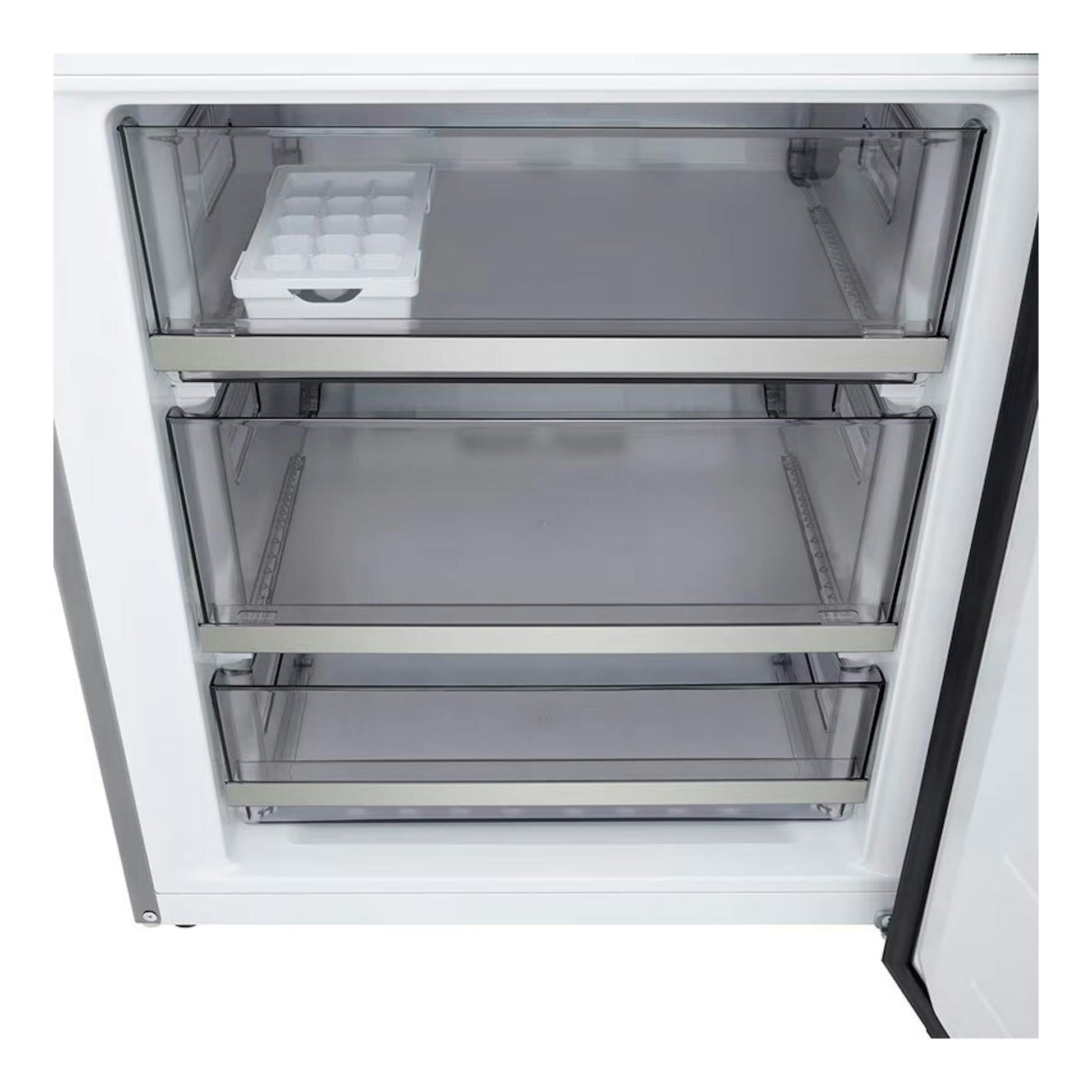 Interior de frigorífico combi LG GBBW322DPY inox, con tres cajones transparentes y bandeja de hielo.