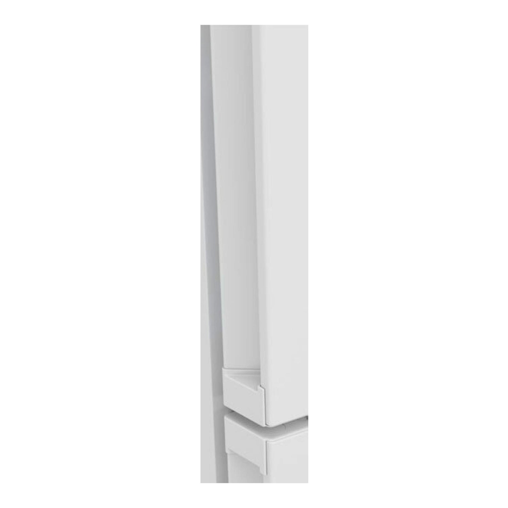 Frigorífico combi Siemens KG39NVWDG blanco, vista en primer plano de las puertas y bisagras.