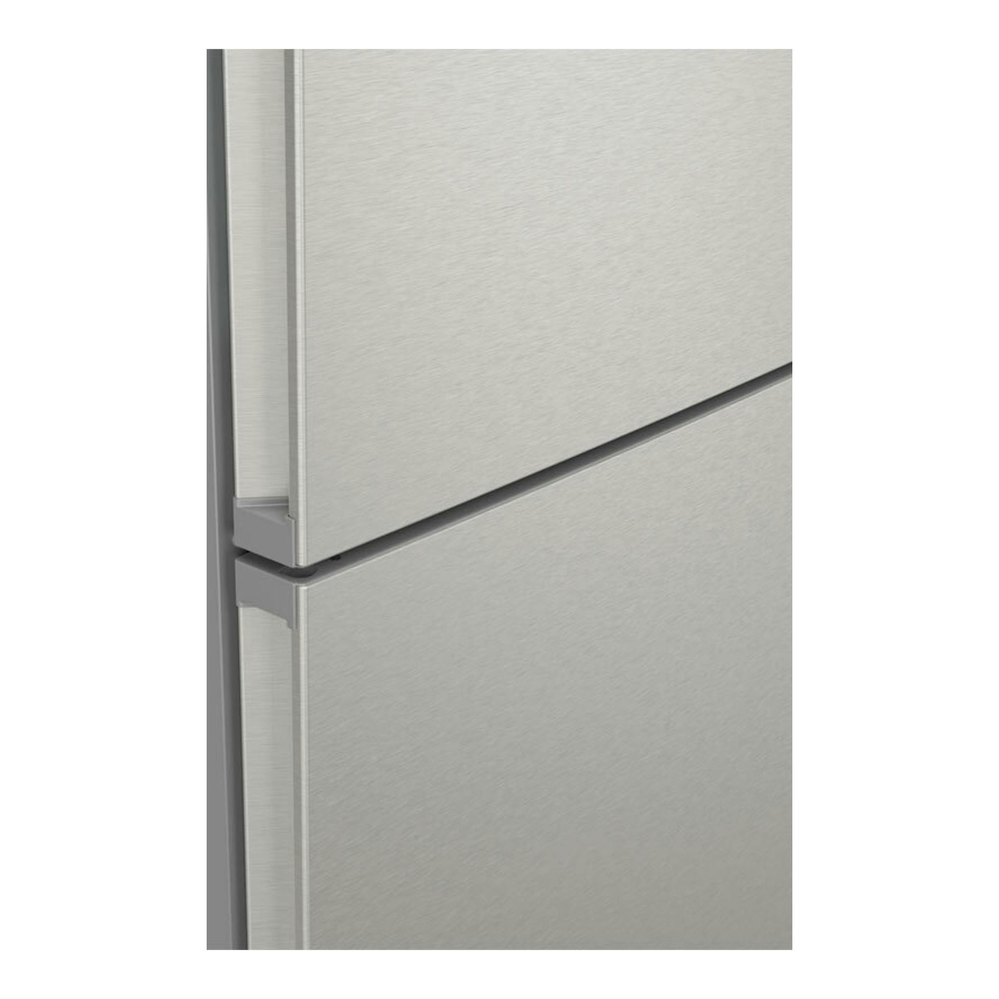 Frigorífico combi Siemens KG49NXIDF inox, vista parcial en primer plano de las puertas.