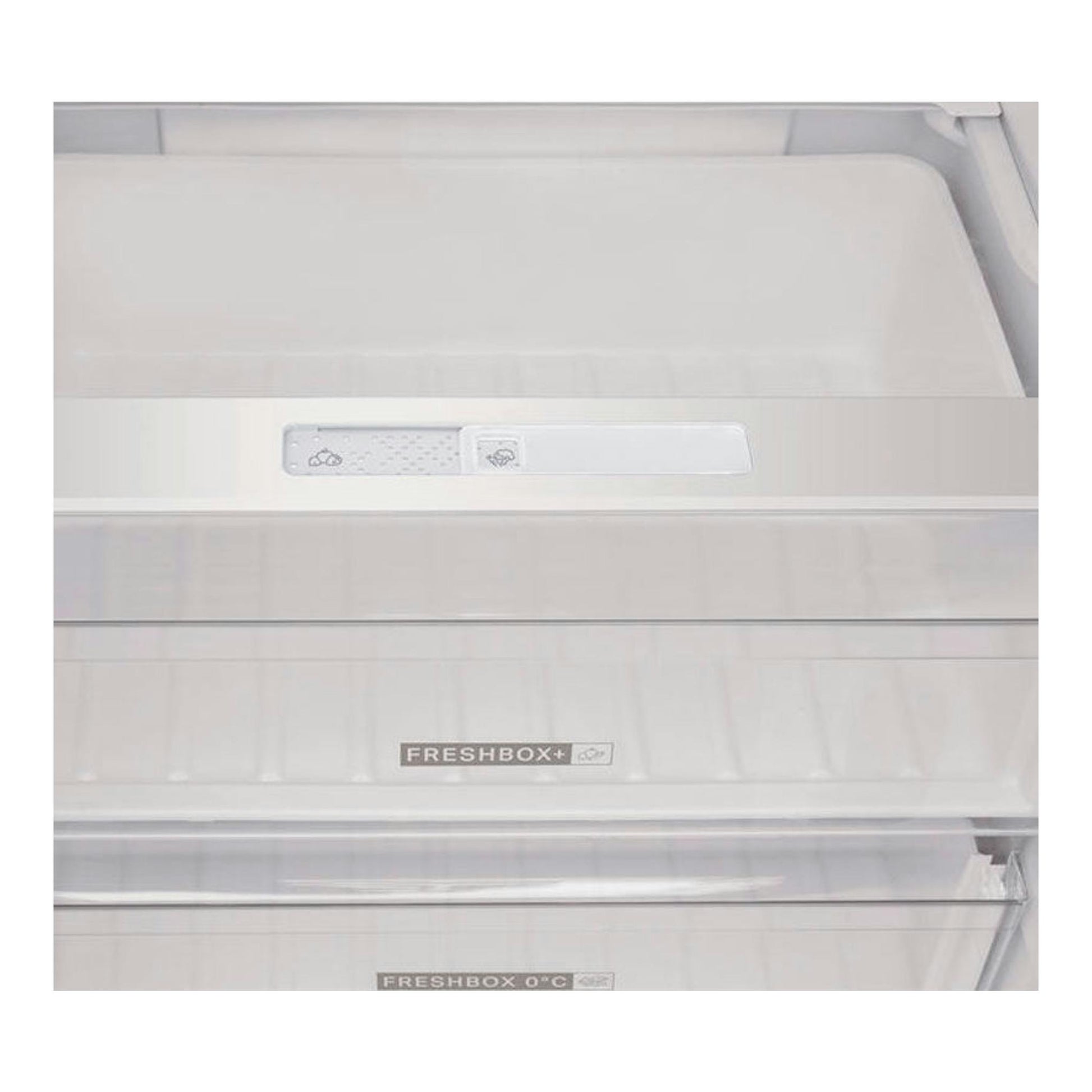 Interior de frigorífico combi Whirlpool W7 821O W blanco, vista frontal de cajones FreshBox.