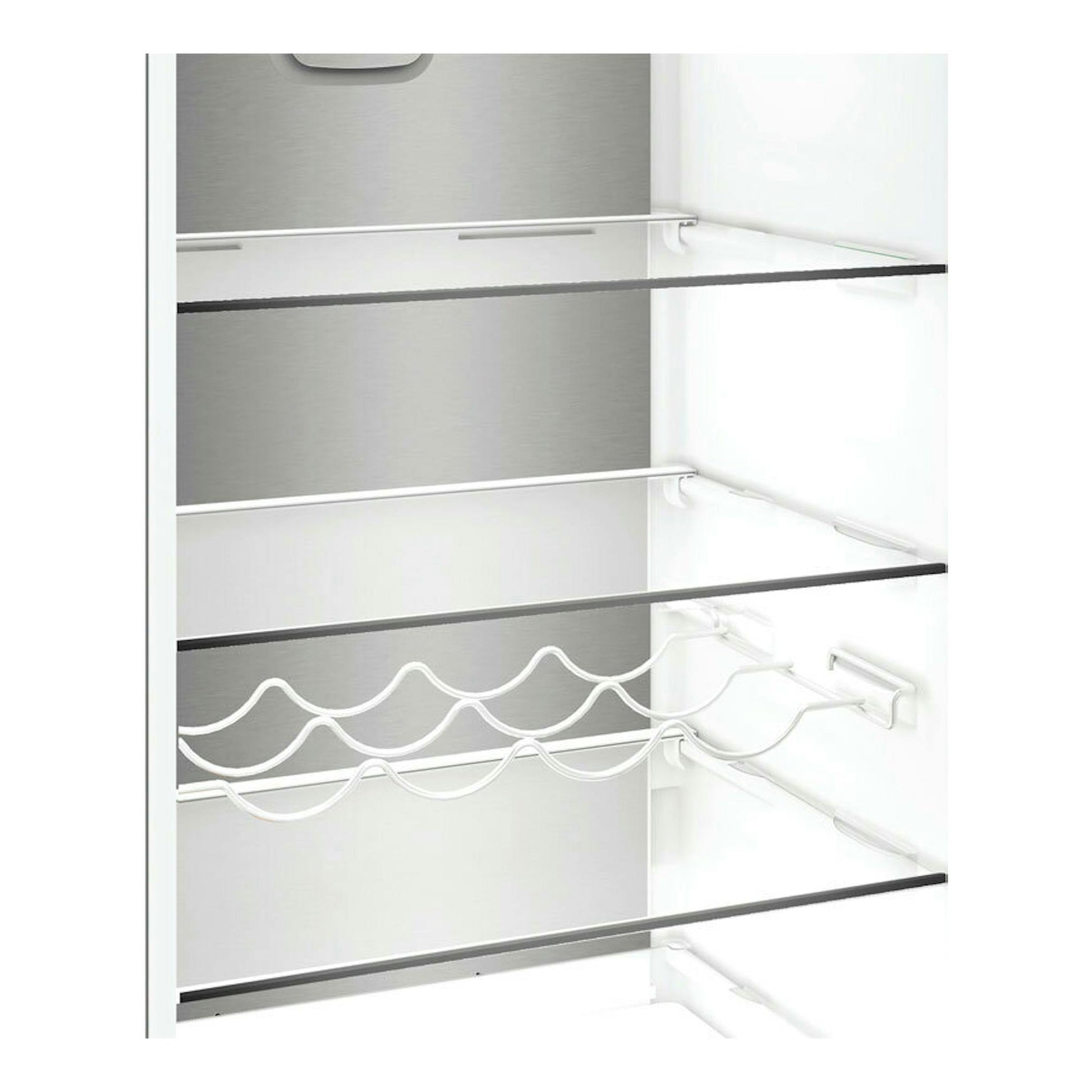 Interior de frigorífico combi Whirlpool WHK26403XP6E en inox, con baldas de cristal y botellero, vista frontal.