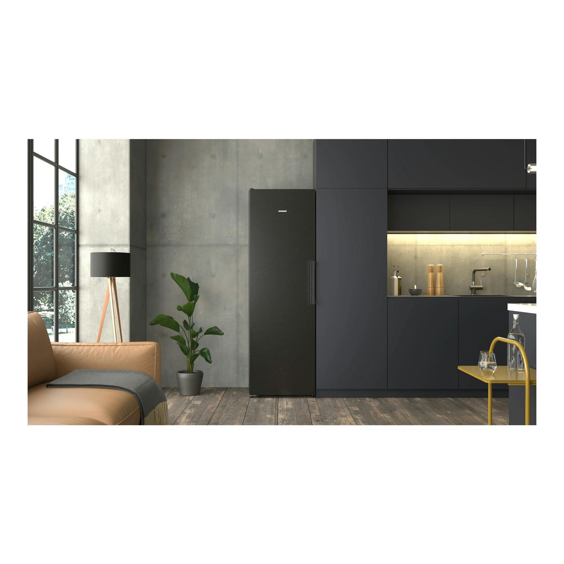 Frigorífico Siemens KS36NVXCG negro, vista frontal, en una cocina moderna.