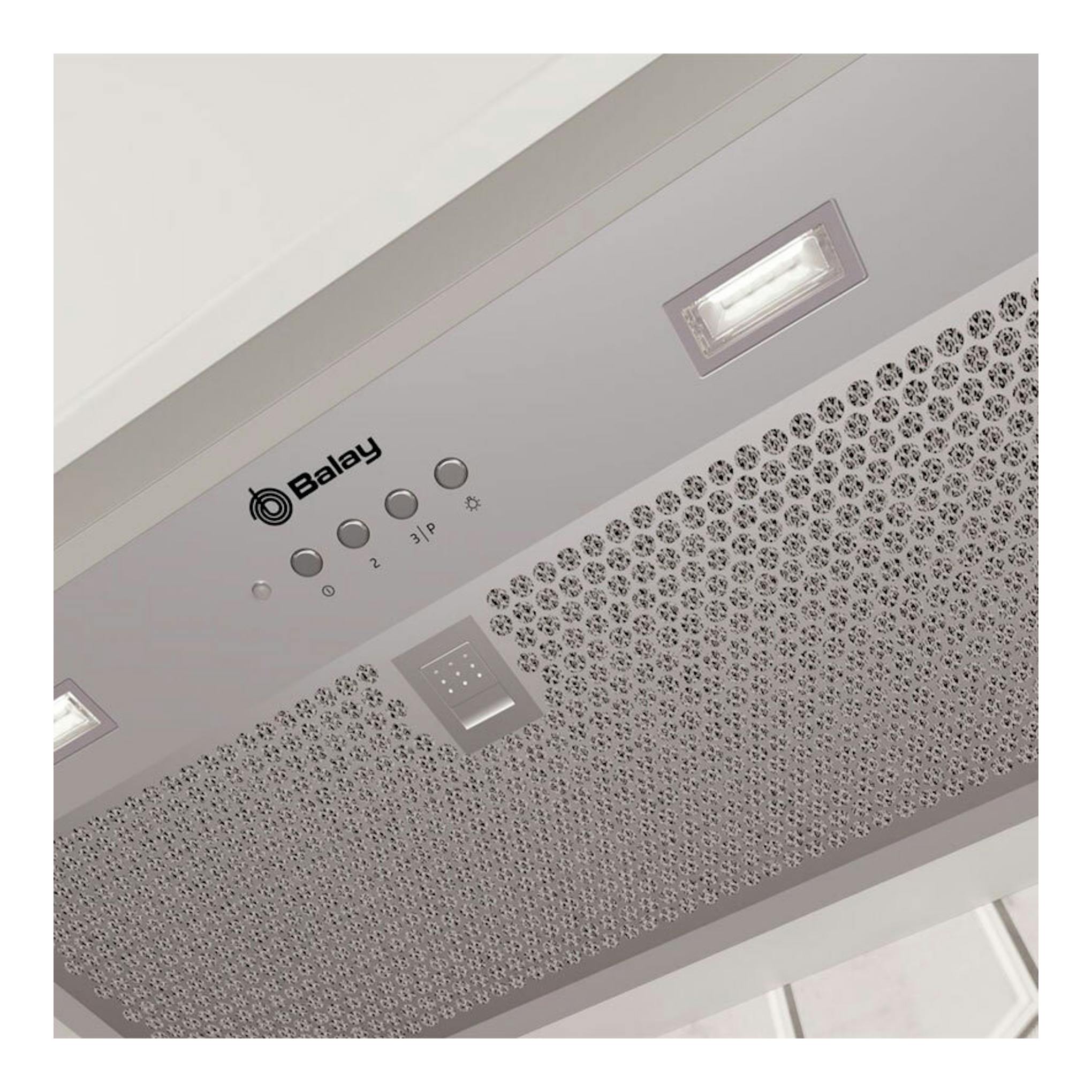 Grupo filtrante Balay 3BF356EX inox, vista inferior con mandos, filtros perforados y luces LED.