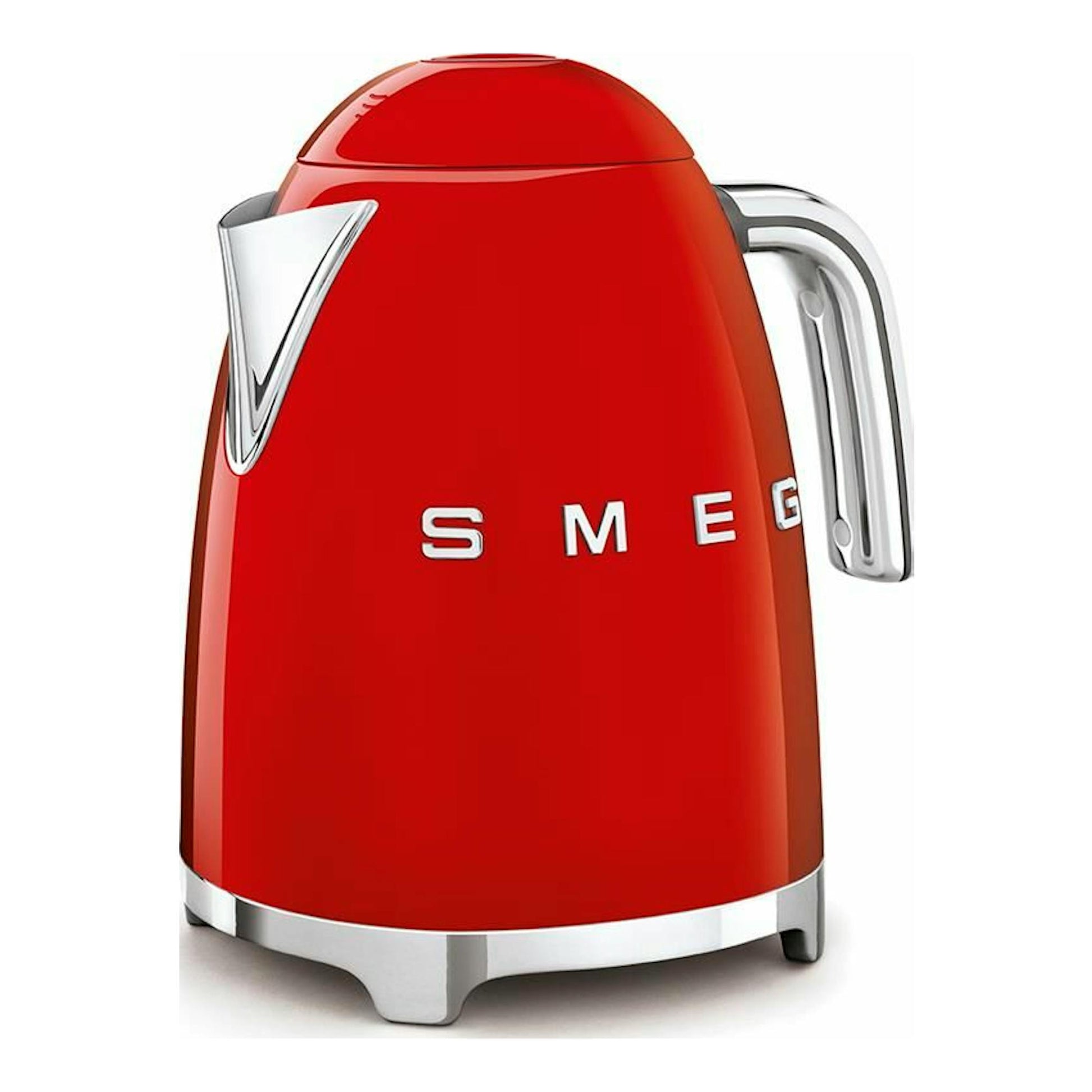 Hervidor Smeg KLF03RDEU rojo, vista frontal en ángulo, con asa y base cromadas.