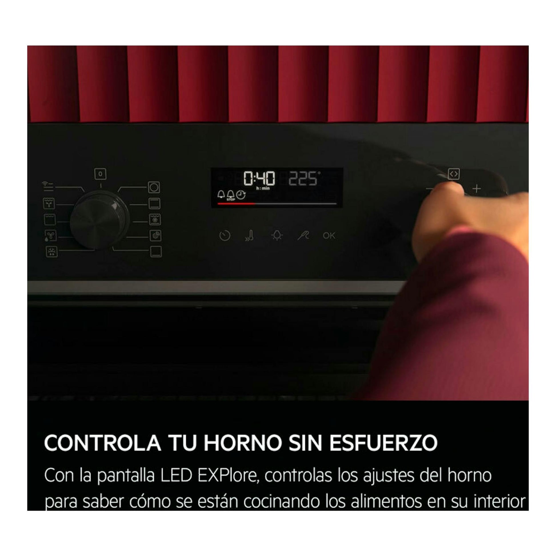Horno AEG OU5PB41WSB de cristal negro, vista frontal del panel de control con pantalla LED y mando girando.