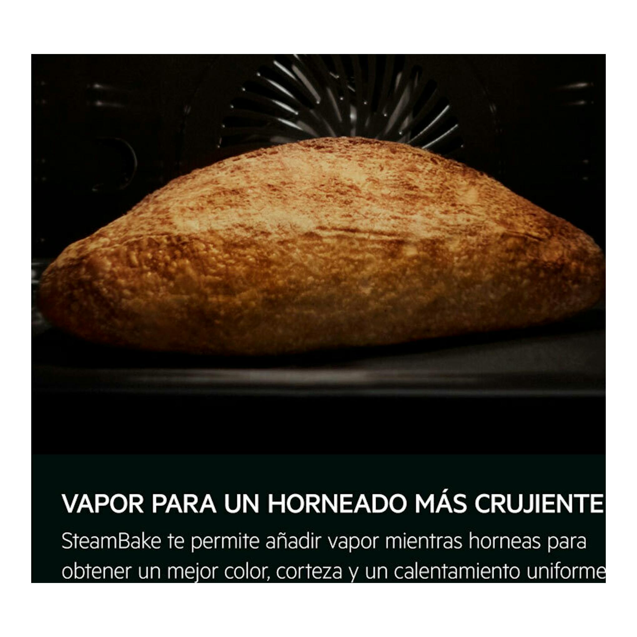 Horno AEG TA5PK401B negro, vista frontal con pan dorado en el interior y texto sobre SteamBake.