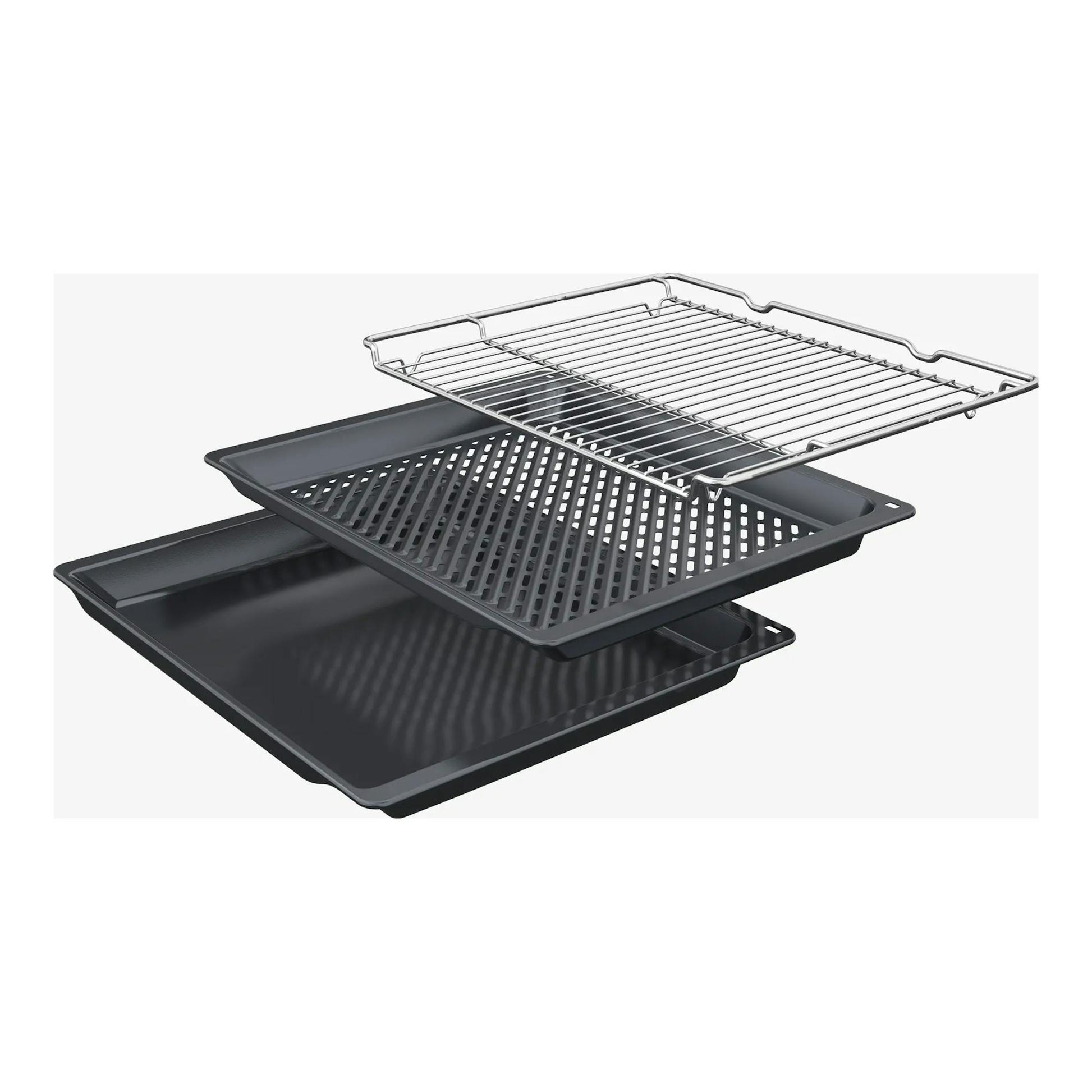 Bosch HBA572BB3F: rejilla, bandeja perforada y bandeja de horno negras, vista en ángulo sobre fondo blanco.