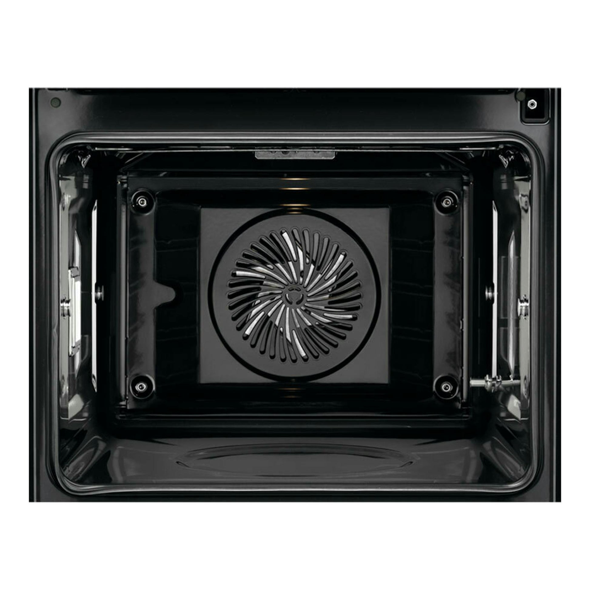 Interior de horno Electrolux EOB8S39X negro, vista frontal con ventilador circular central.