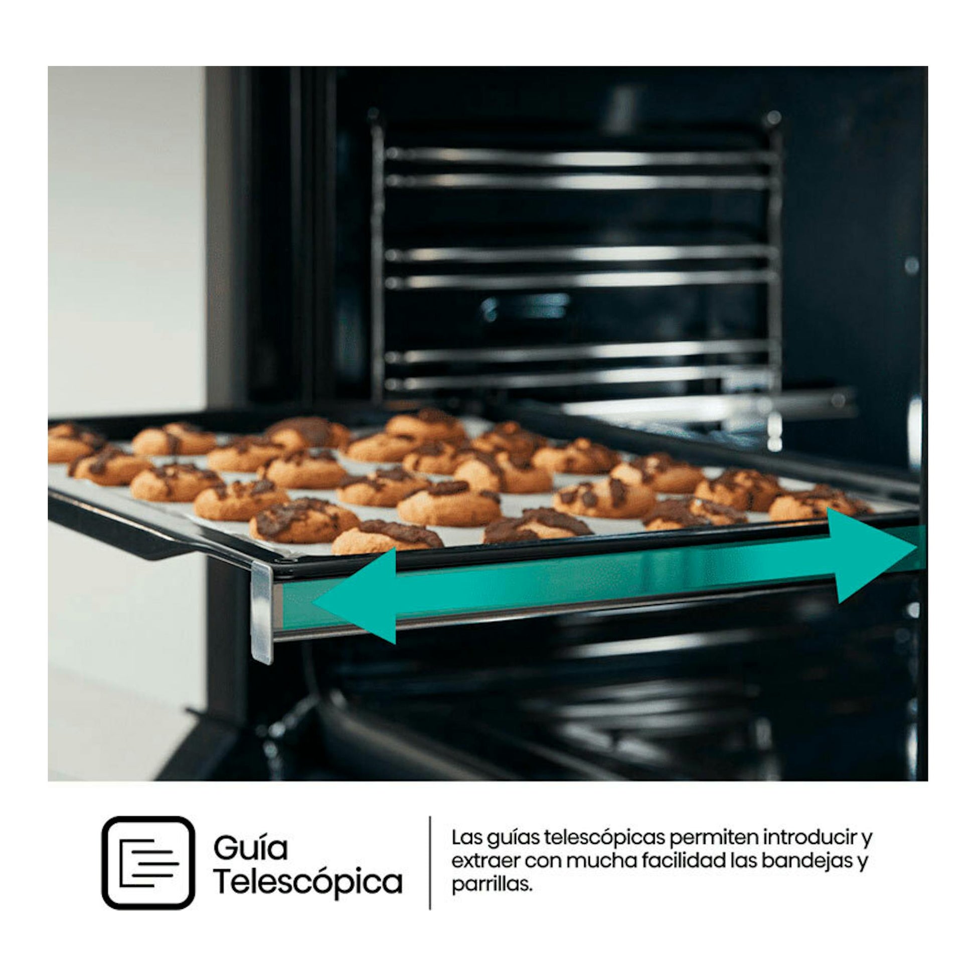 Horno Hisense BI64213E14PX inox con bandeja de galletas extraída sobre guía telescópica.