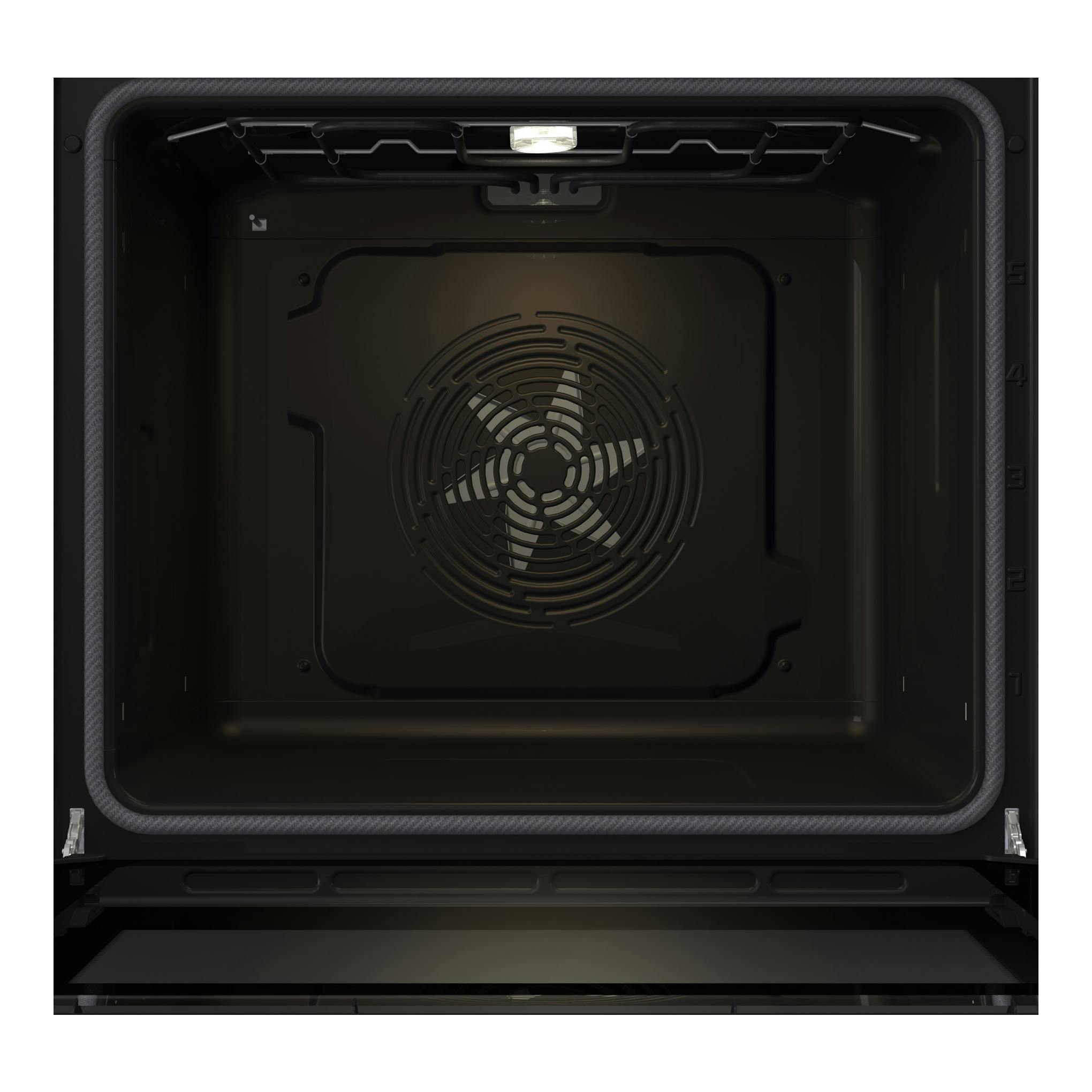 Interior de horno Hisense BI64223EPBG en negro, con ventilador circular central y luz superior, vista frontal.