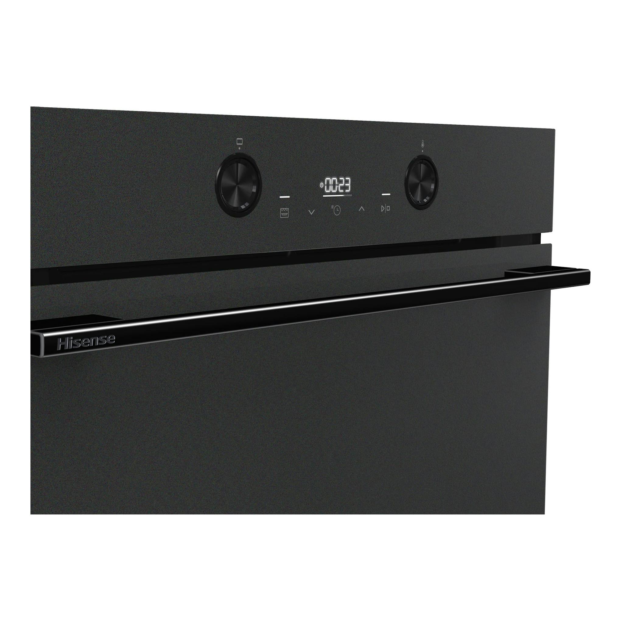 Horno Hisense BI64223EPMB negro mate, vista frontal parcial con panel digital y dos mandos.