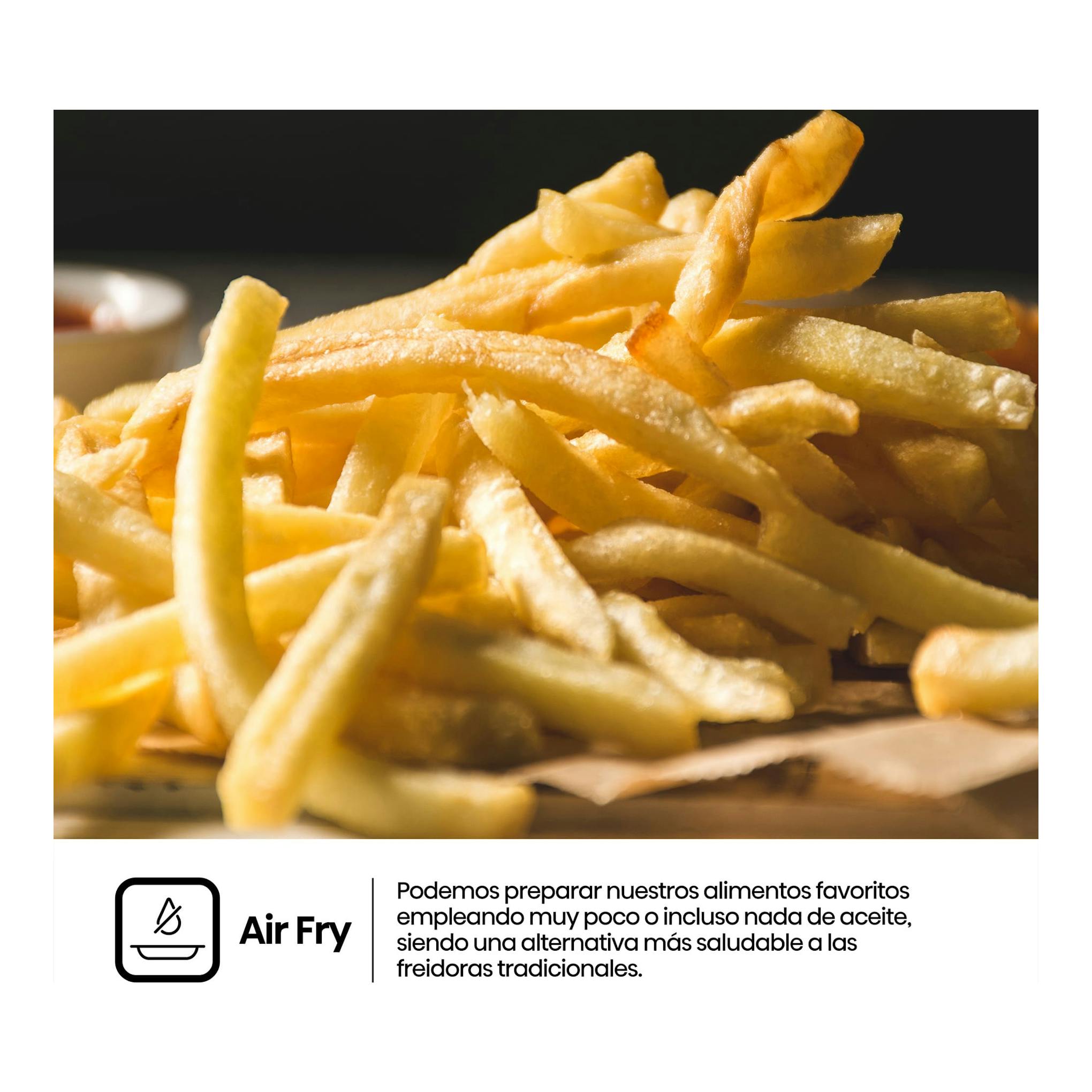 Hisense BI64223EPWG: patatas fritas en primer plano con texto Air Fry en la parte inferior.