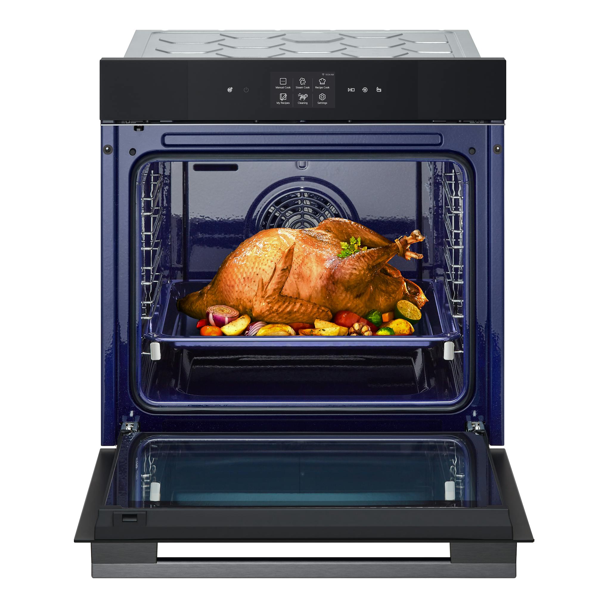 Horno LG WSED7667M negro y azul, vista frontal, con puerta abierta y pavo asado en el interior.