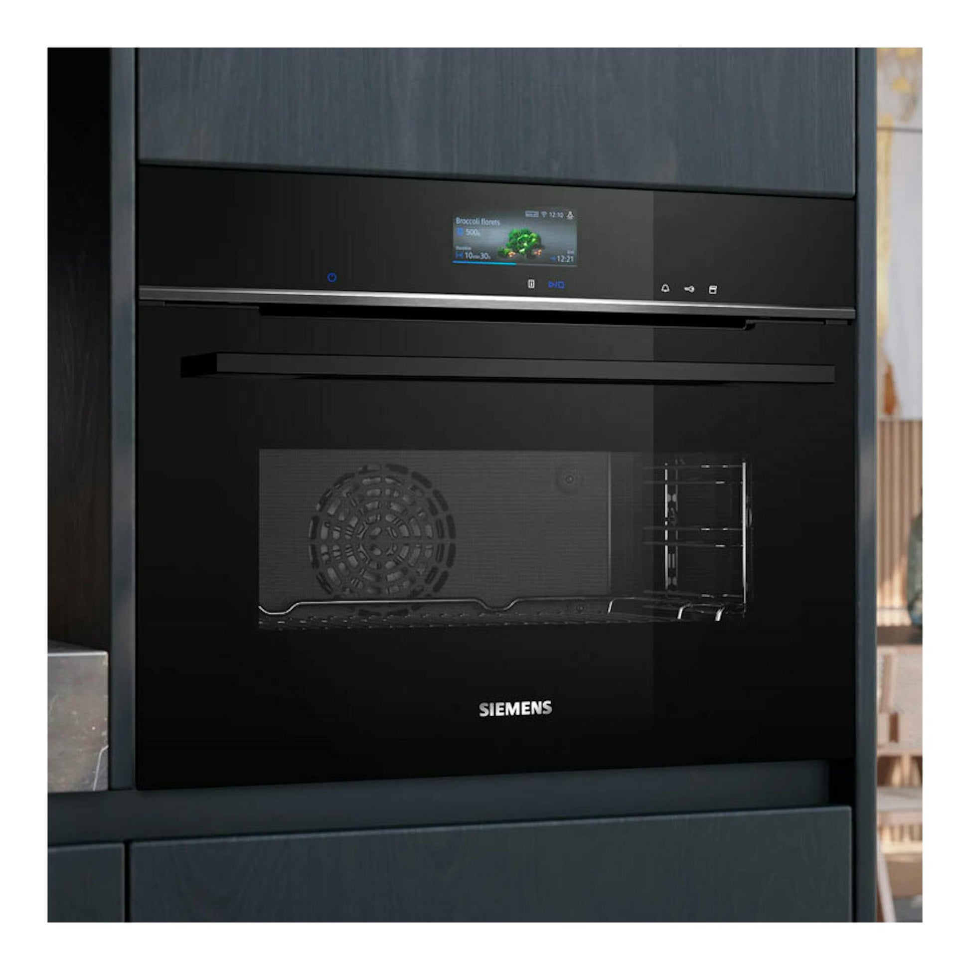 Horno empotrado Siemens CS736G1B1 negro, vista frontal con puerta de cristal y panel digital.