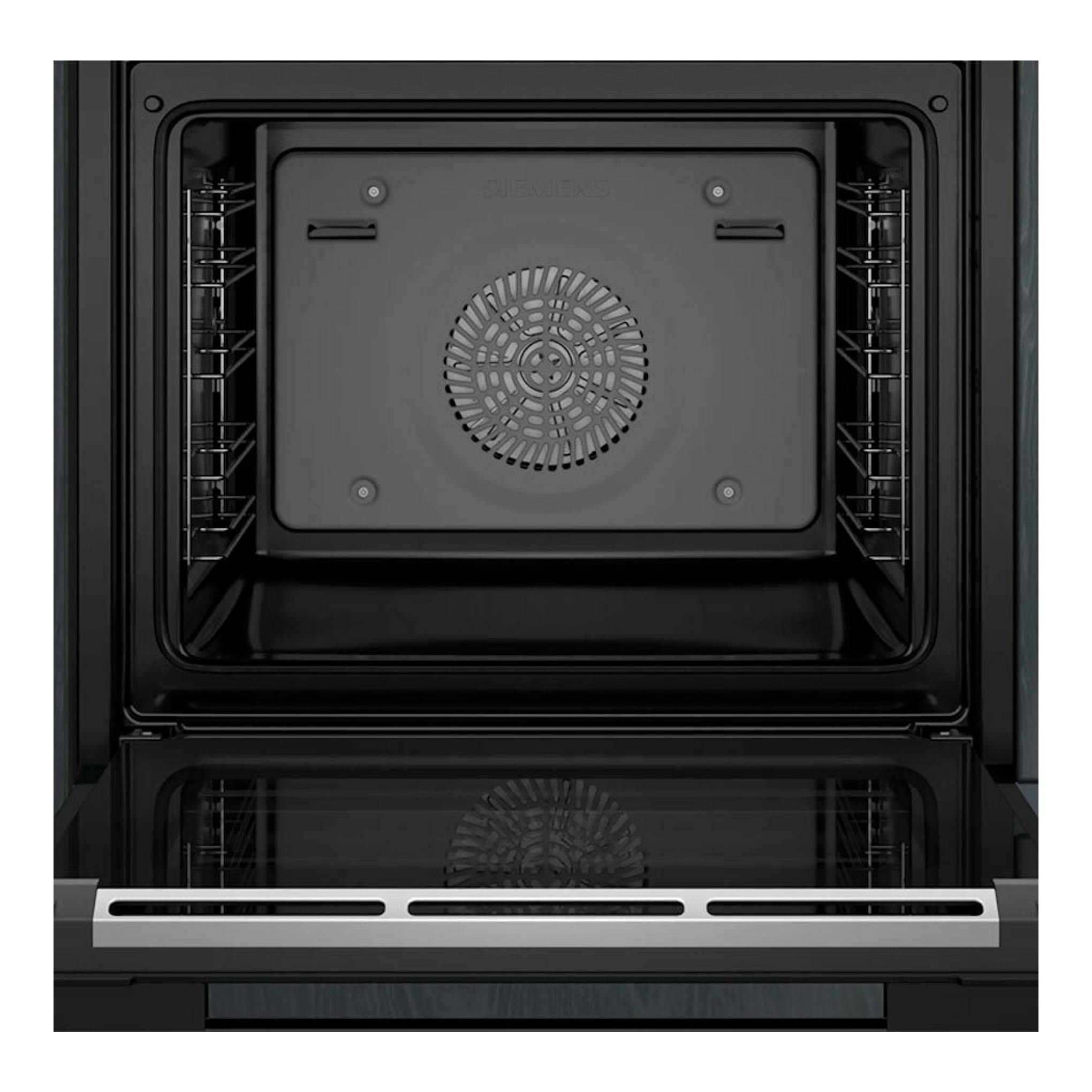Horno Siemens HR736G1B1 negro, vista frontal con la puerta abierta e interior con ventilador central.
