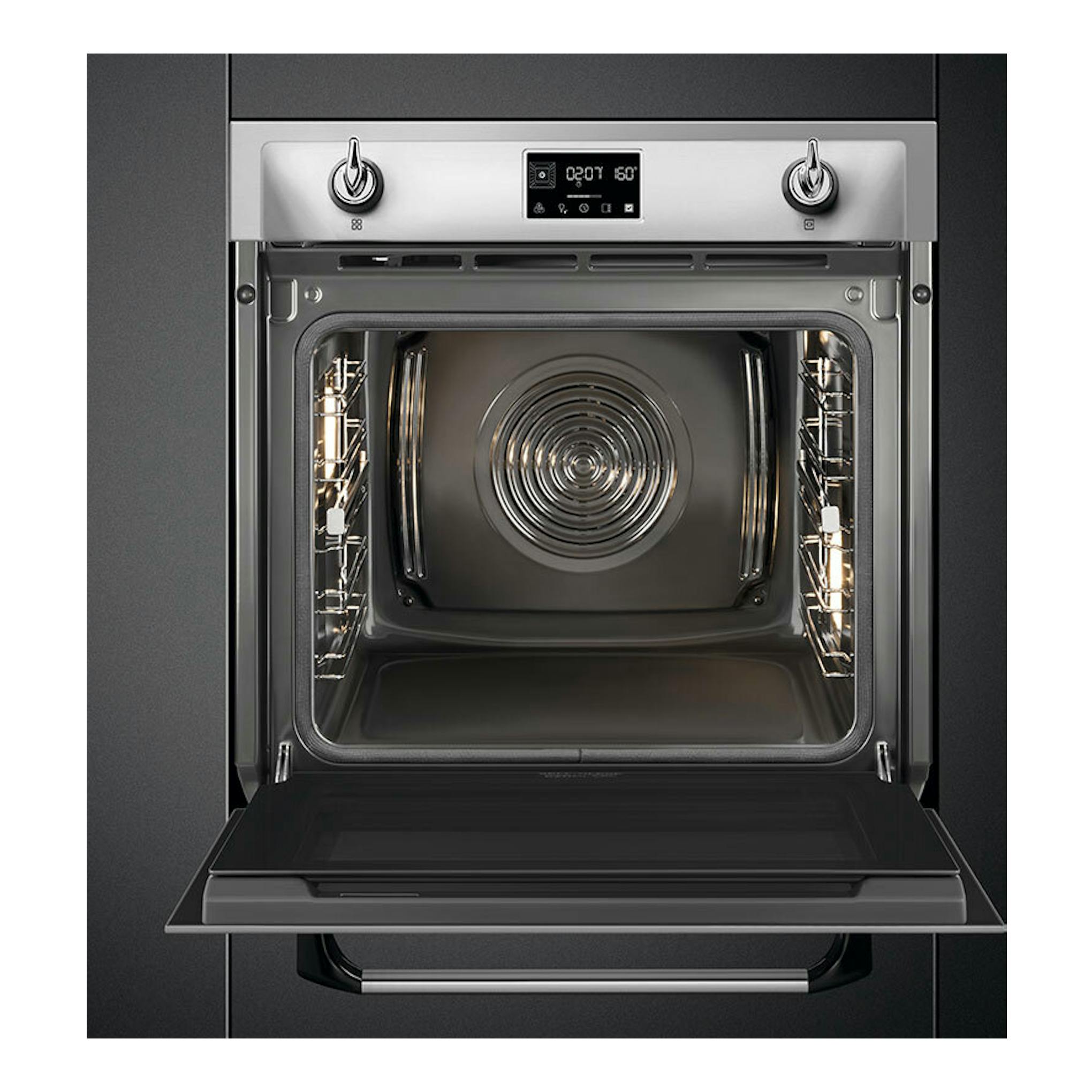 Horno Smeg SOP6902S2PX inox, vista frontal con puerta abatible abierta, interior de acero y panel digital