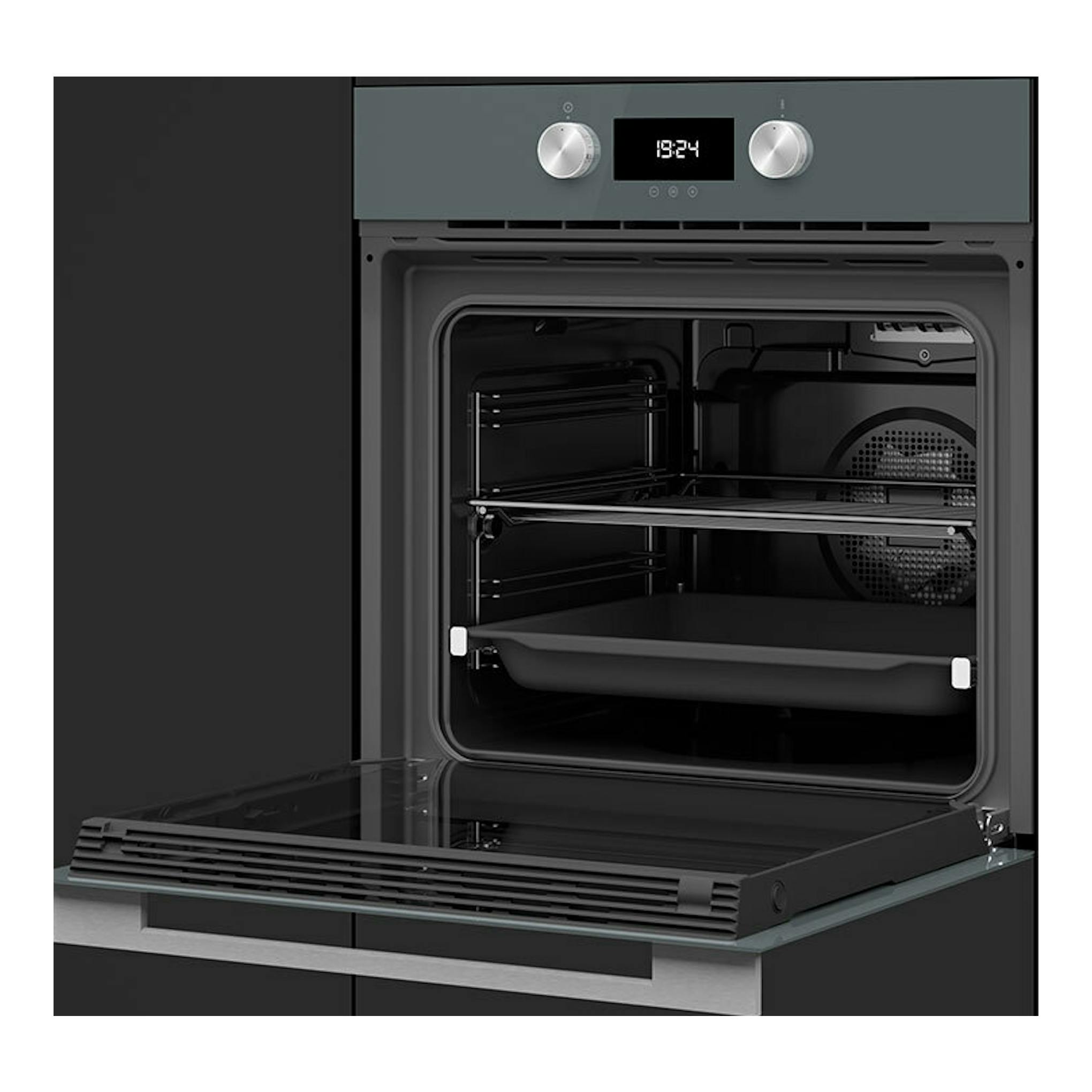 Horno Teka HLB8400P Stone Grey, vista frontal, puerta abatida, panel gris con dos mandos y display digital.