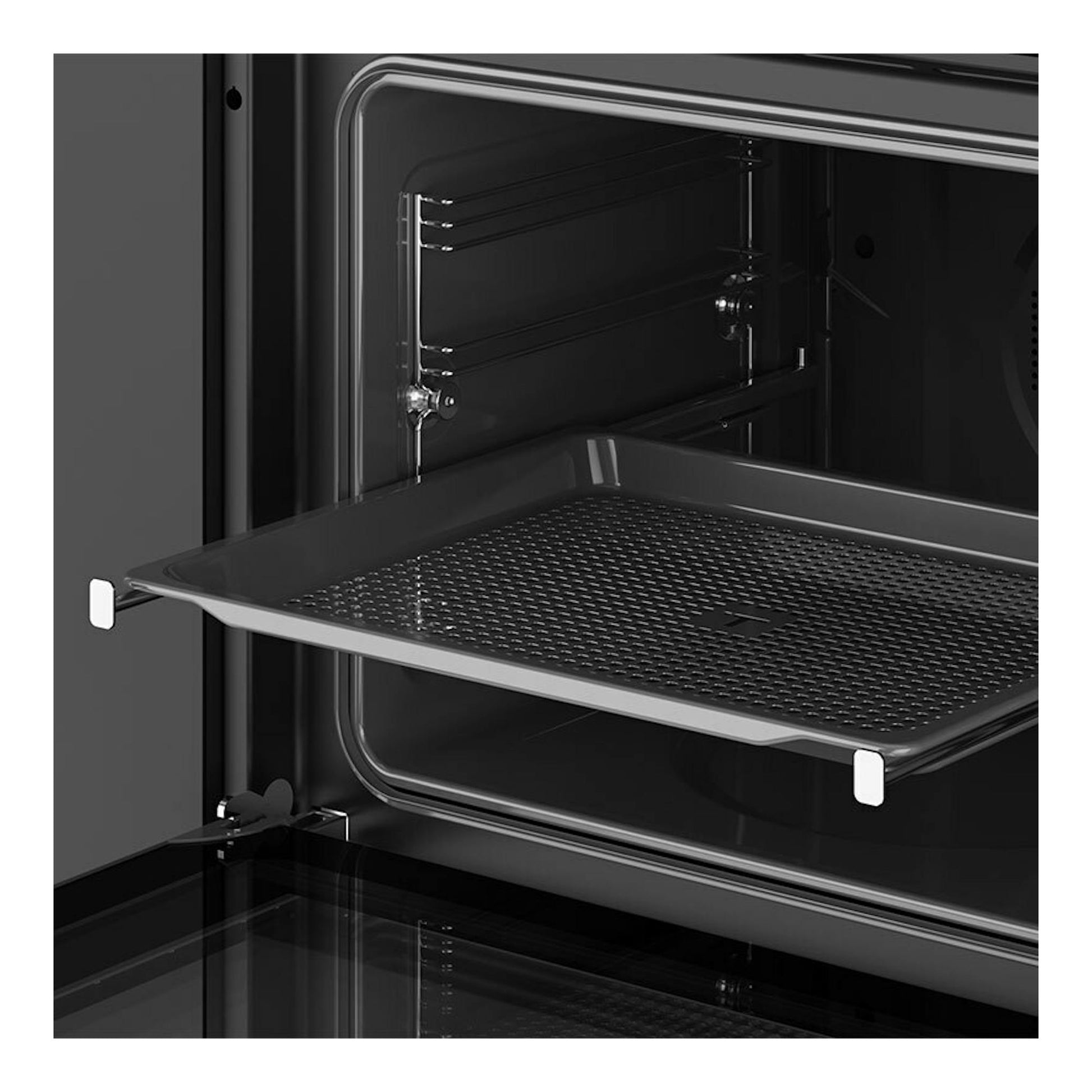 Horno Teka HLB8416BK de cristal negro, vista interior con bandeja extraíble y rejillas laterales.