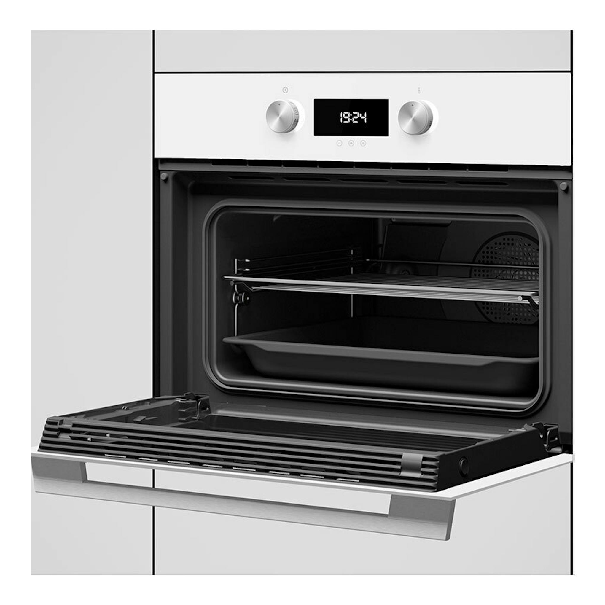 Horno Teka HLC8400 WH blanco, empotrado, con puerta abatible abierta, panel digital y mandos plateados.