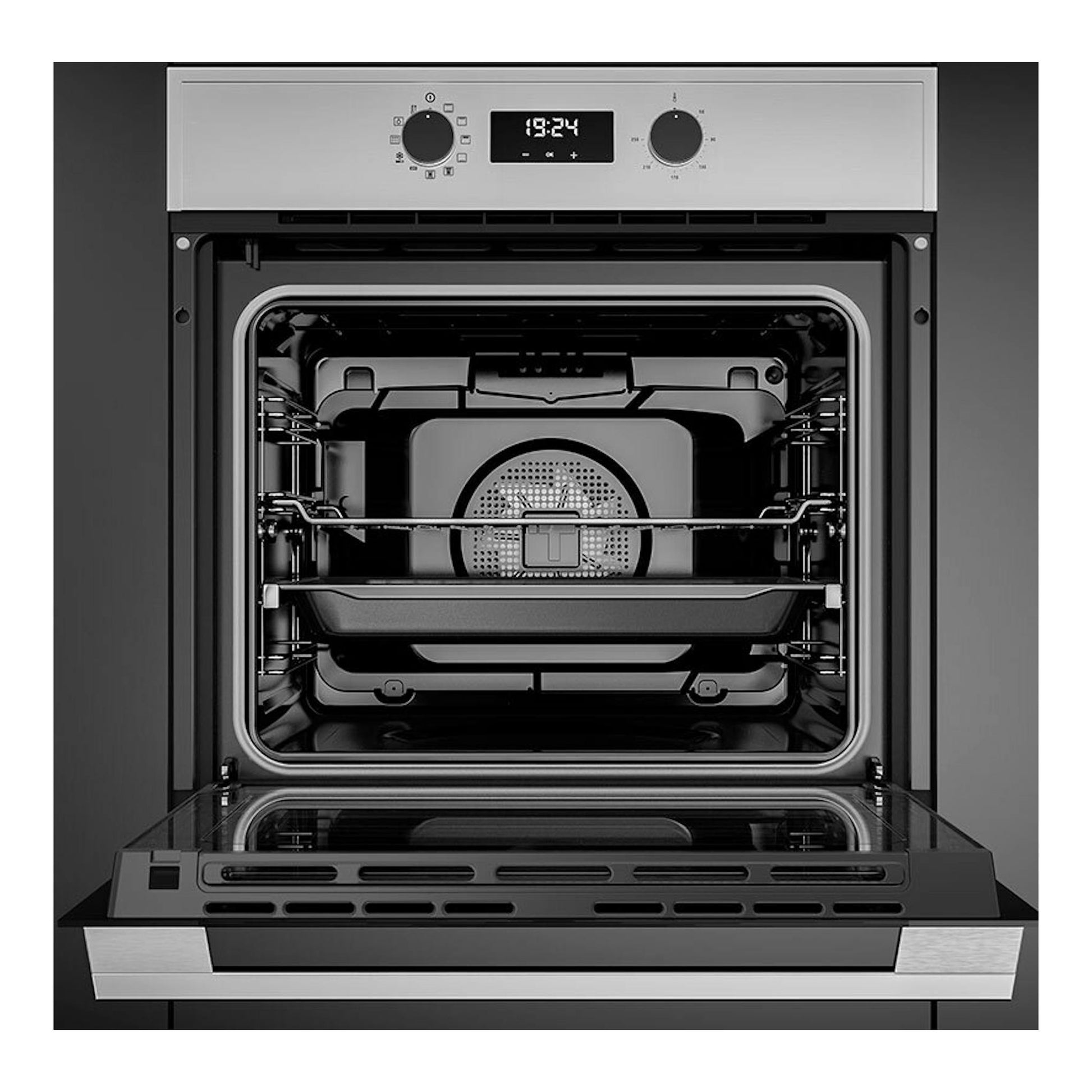 Horno Teka HSB 625 P inox, vista frontal con puerta abatible abierta, panel digital y cavidad interior negra.