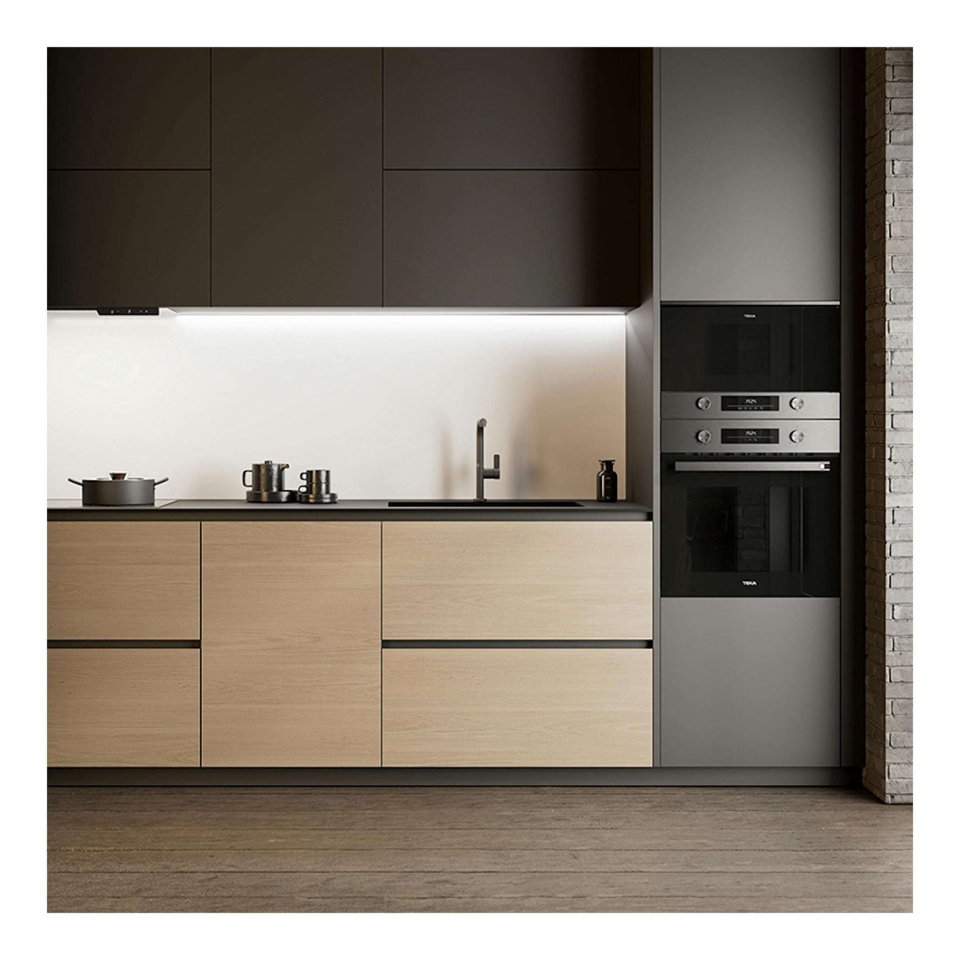 Horno empotrado Teka HSB6360 Inox, vista frontal, en columna, con acero inoxidable y cristal negro.